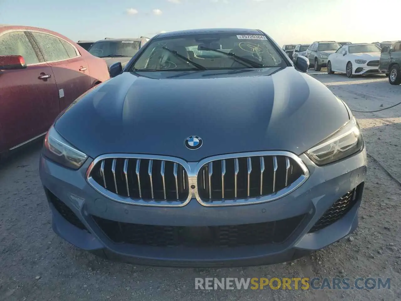 5 Photograph of a damaged car WBAGV8C06NCH25022 BMW M8 2022