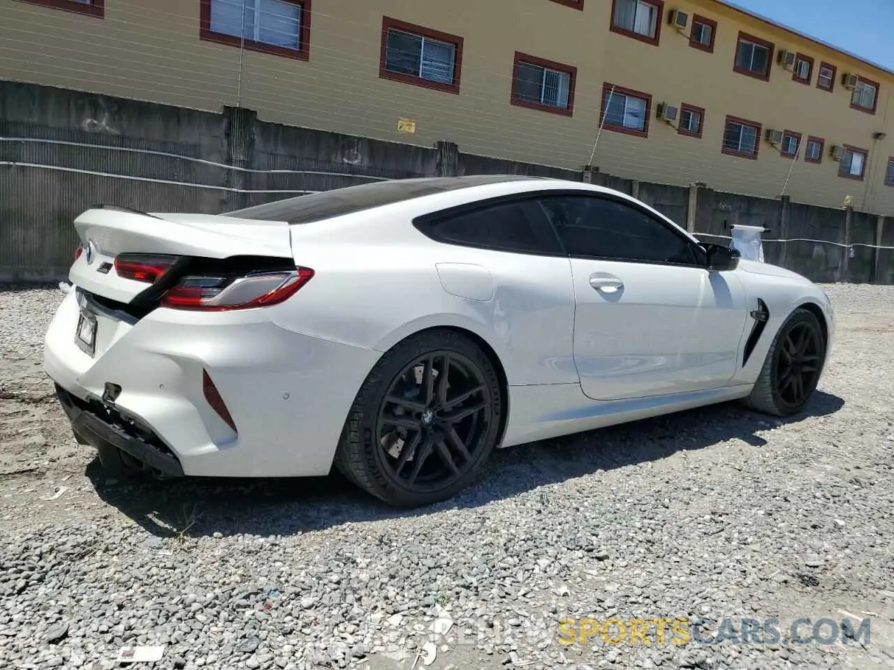 3 Photograph of a damaged car WBSAE0C06NCH19837 BMW M8 2022