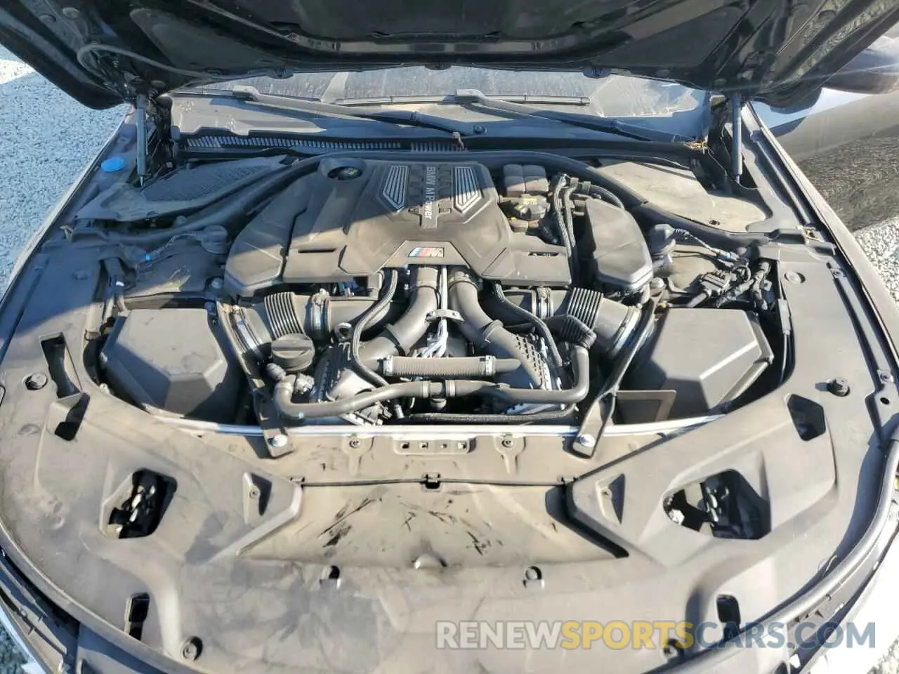 11 Photograph of a damaged car WBSGV0C01NCJ05446 BMW M8 2022