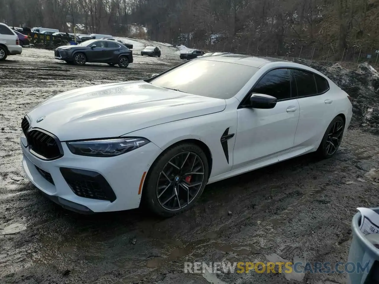 1 Photograph of a damaged car WBSGV0C06NCK00634 BMW M8 2022