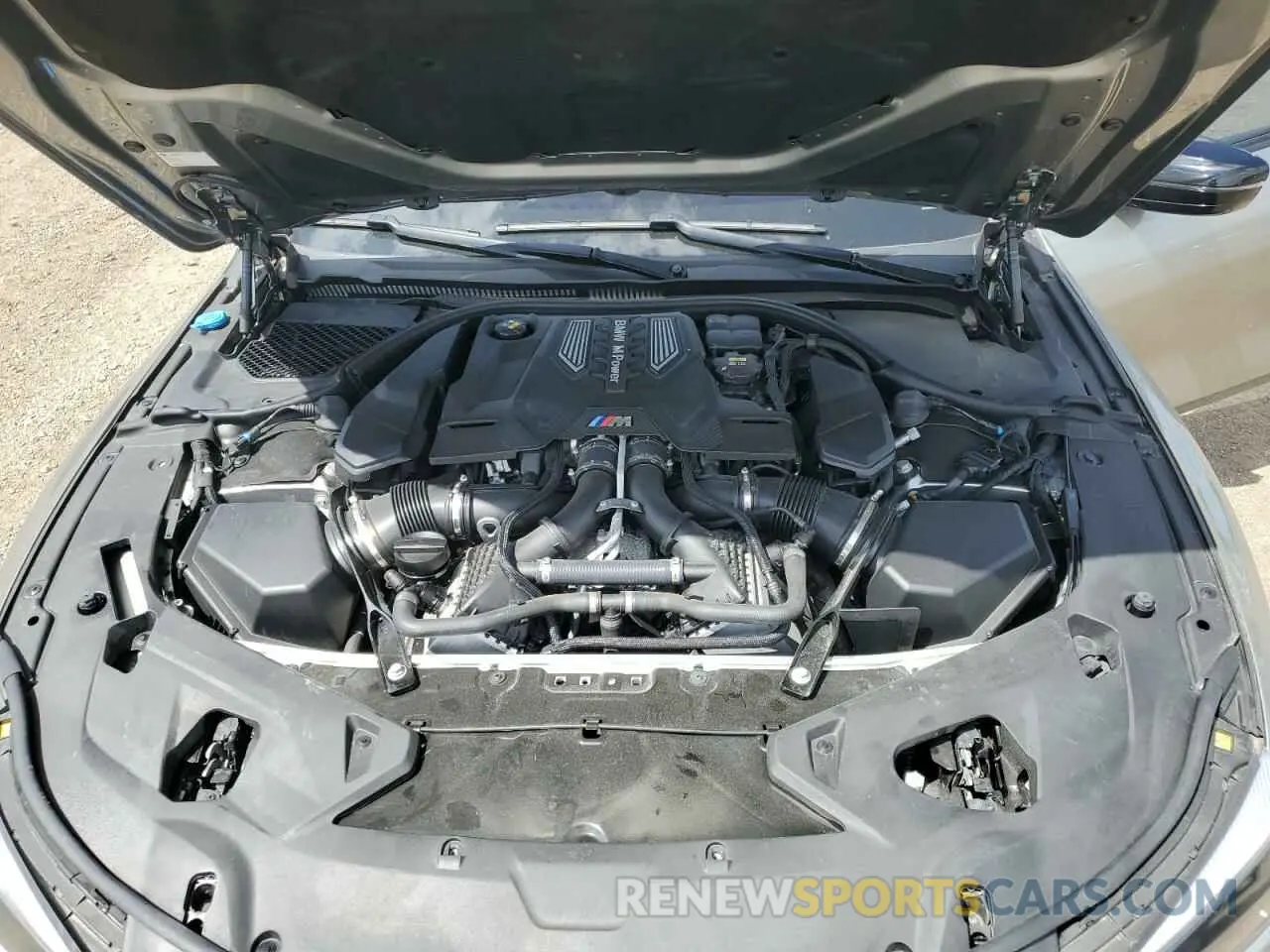 11 Photograph of a damaged car WBSGV0C08NCH61825 BMW M8 2022
