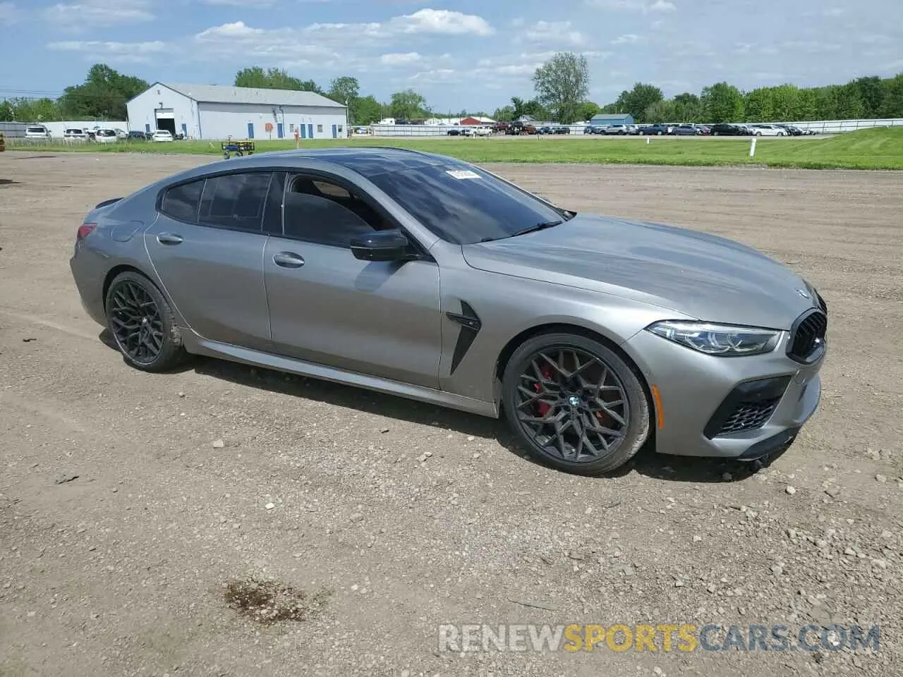 4 Photograph of a damaged car WBSGV0C08NCH61825 BMW M8 2022