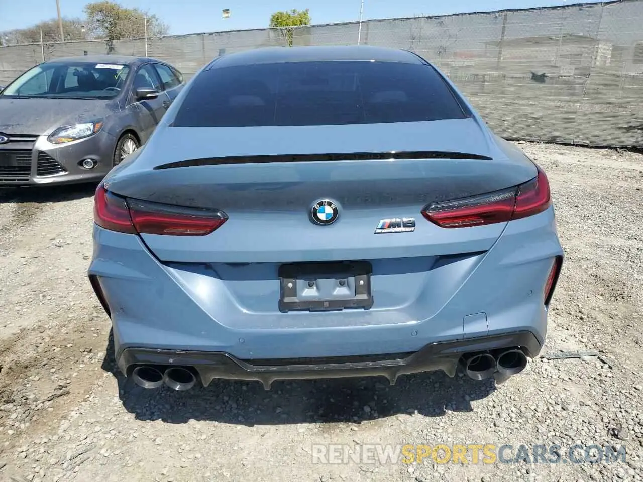 6 Photograph of a damaged car WBSGV0C0XNCJ03937 BMW M8 2022