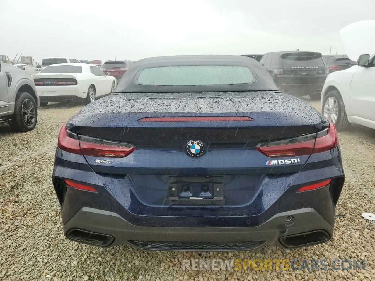 6 Photograph of a damaged car WBAFY4C05PCM86753 BMW M8 2023