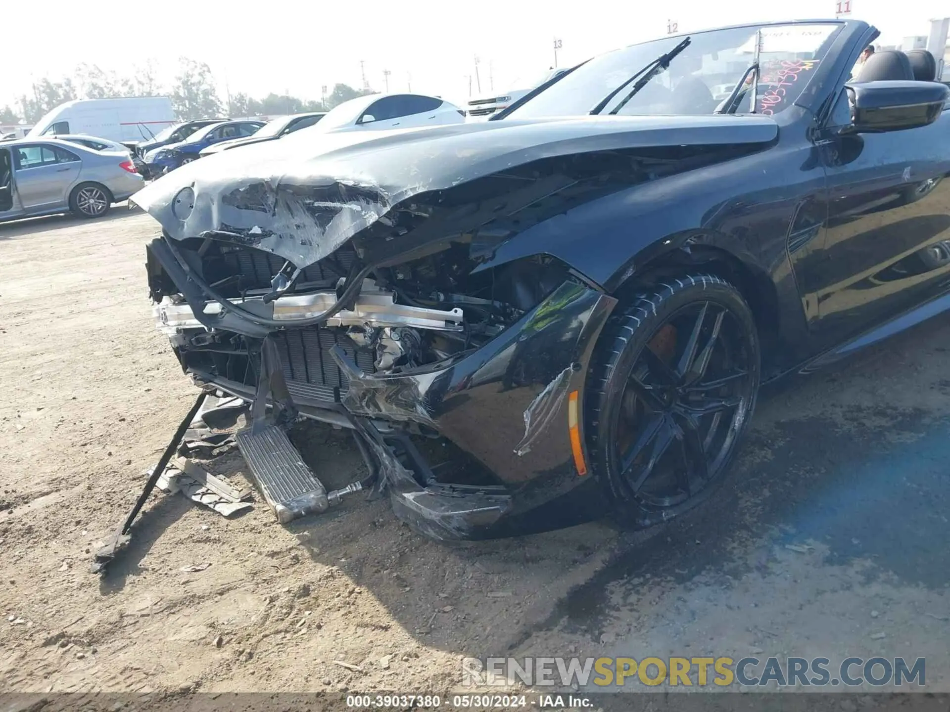 6 Photograph of a damaged car WBSDZ0C06PCL03028 BMW M8 2023