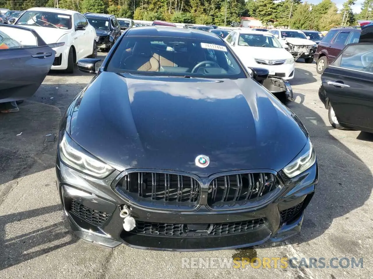 5 Photograph of a damaged car WBSGV0C0XPCM43253 BMW M8 2023