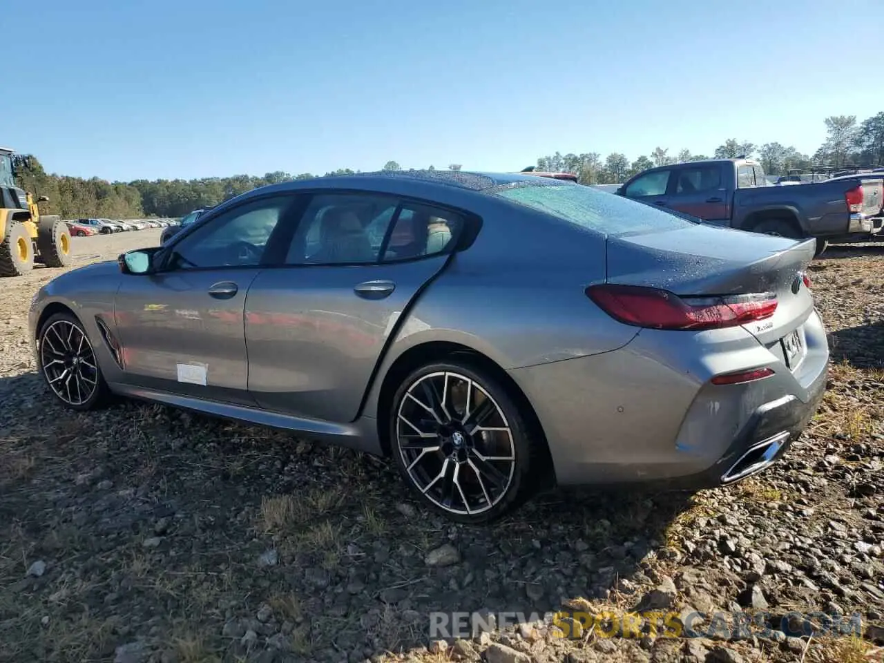 2 Photograph of a damaged car WBAGV8C03SCS52916 BMW M8 2025