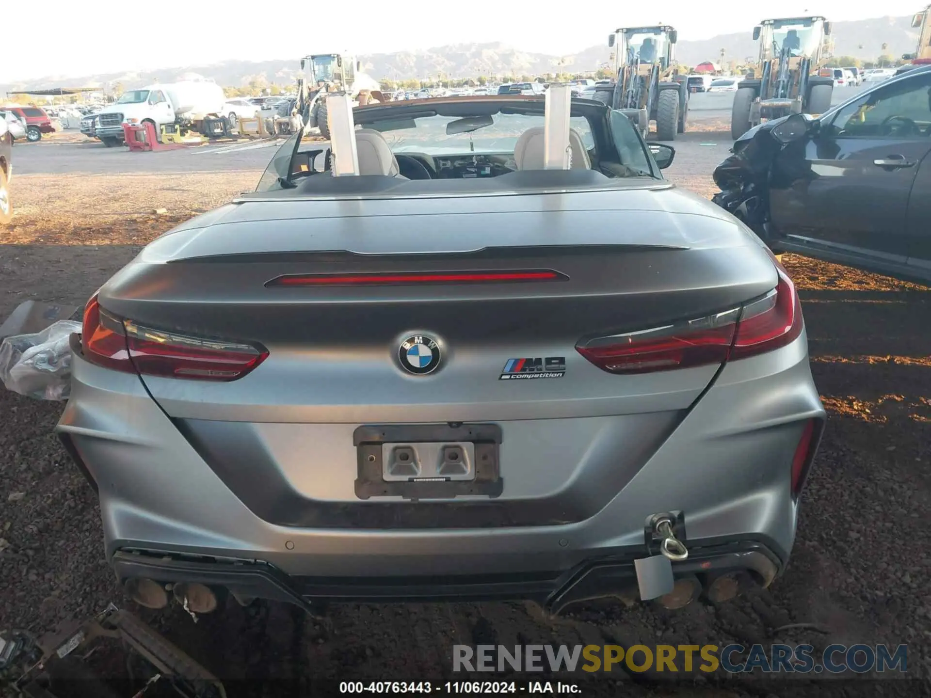 16 Photograph of a damaged car WBSDZ0C02NCJ60950 BMW M8 CABRIOLET 2022