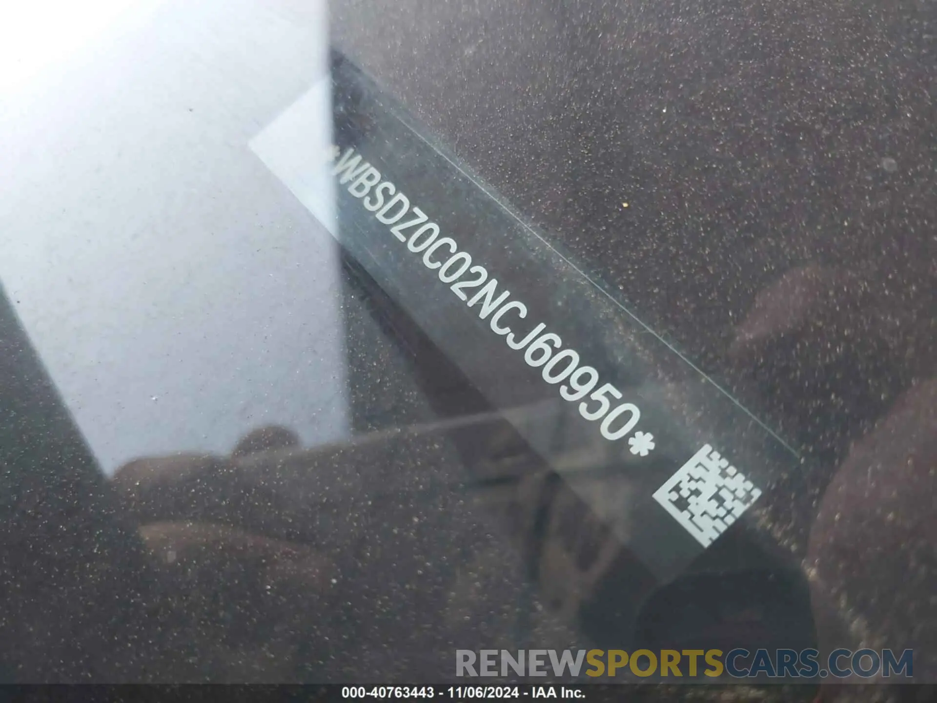 9 Photograph of a damaged car WBSDZ0C02NCJ60950 BMW M8 CABRIOLET 2022