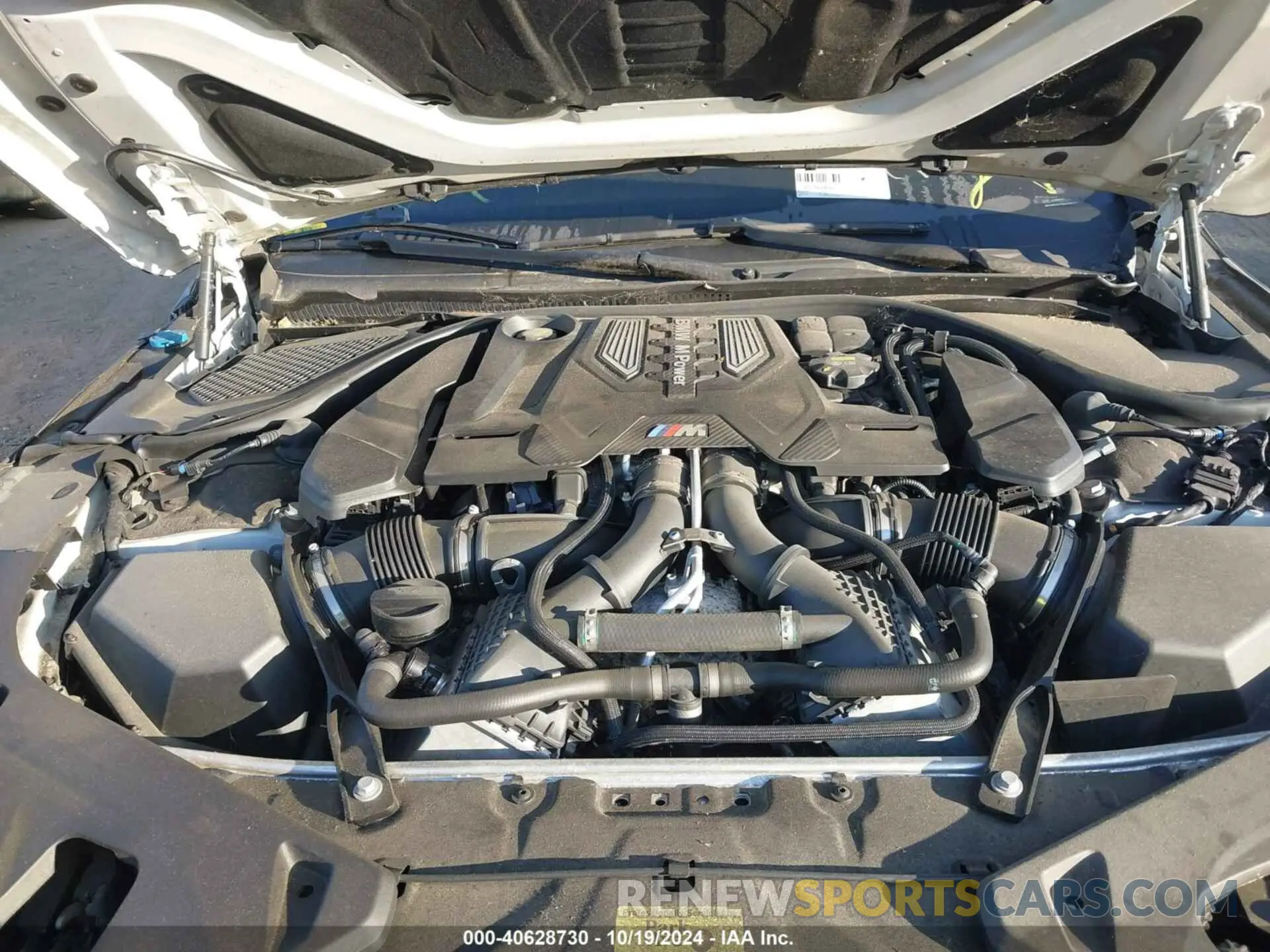 10 Photograph of a damaged car WBSGV0C02LCD64222 BMW M8 GRAN COUPE 2020