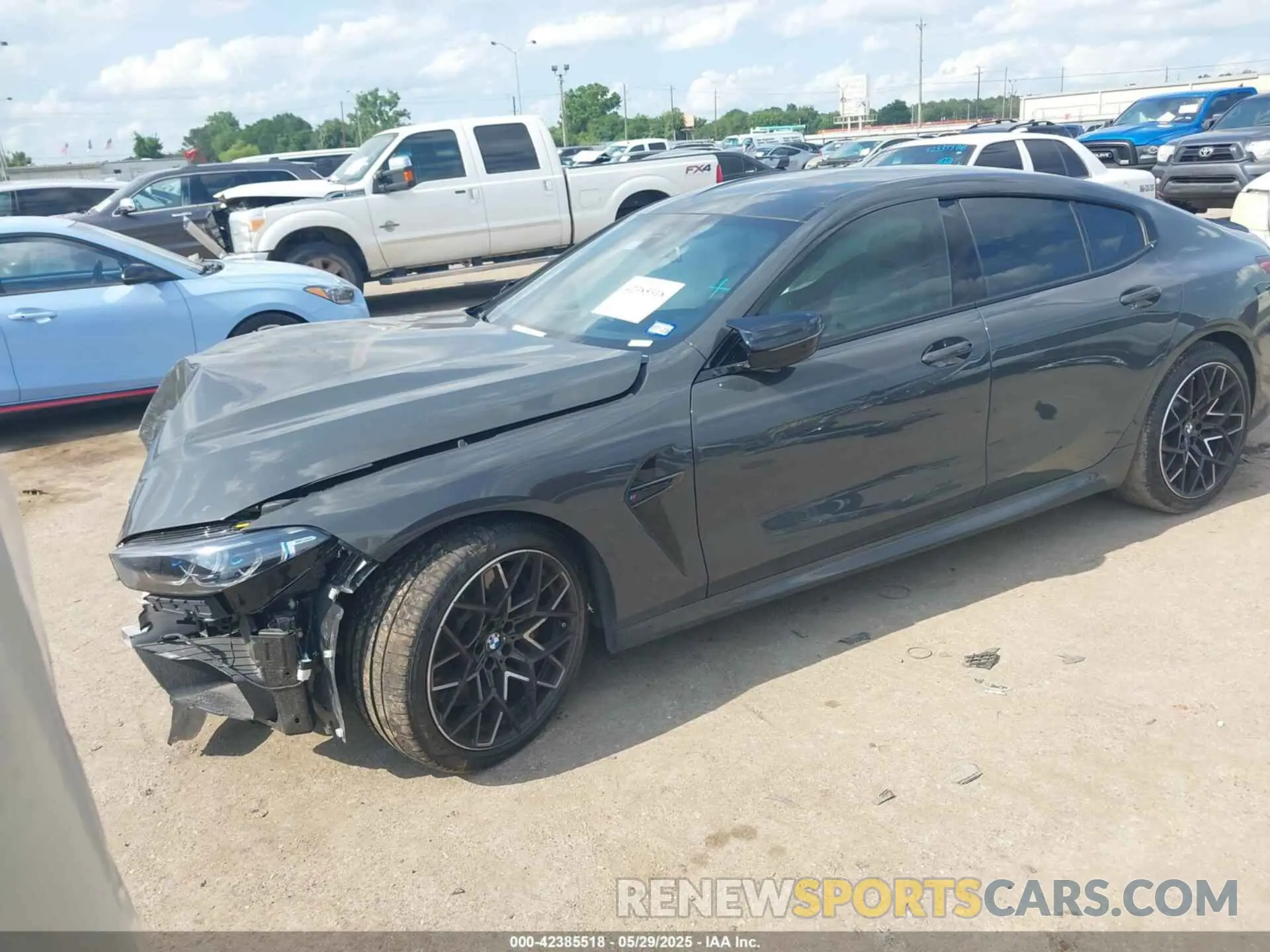 2 Photograph of a damaged car WBSGV0C07RCN56063 BMW M8 GRAN COUPE 2024