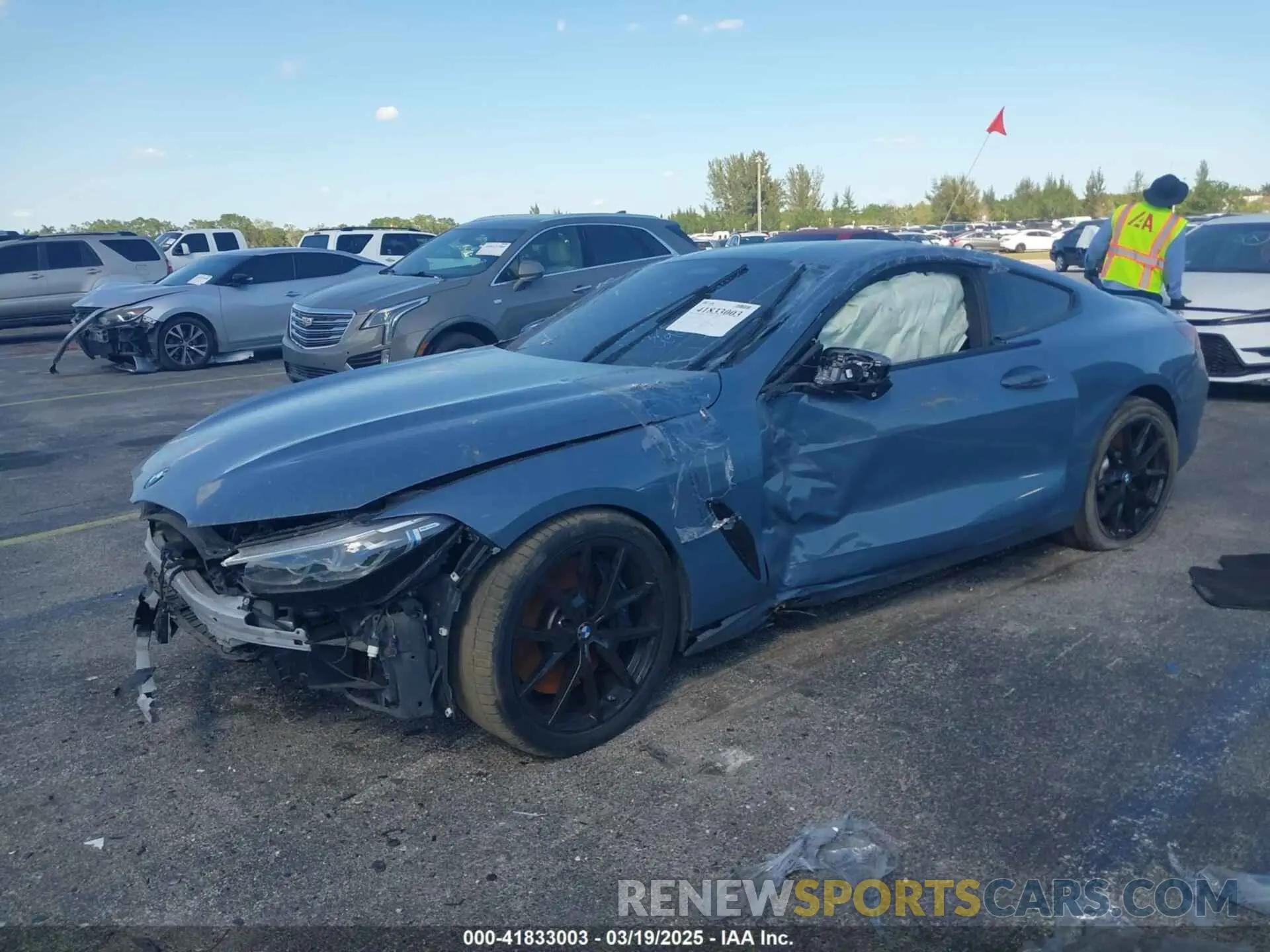 2 Photograph of a damaged car WBABC4C50KBU96114 BMW M850I 2019