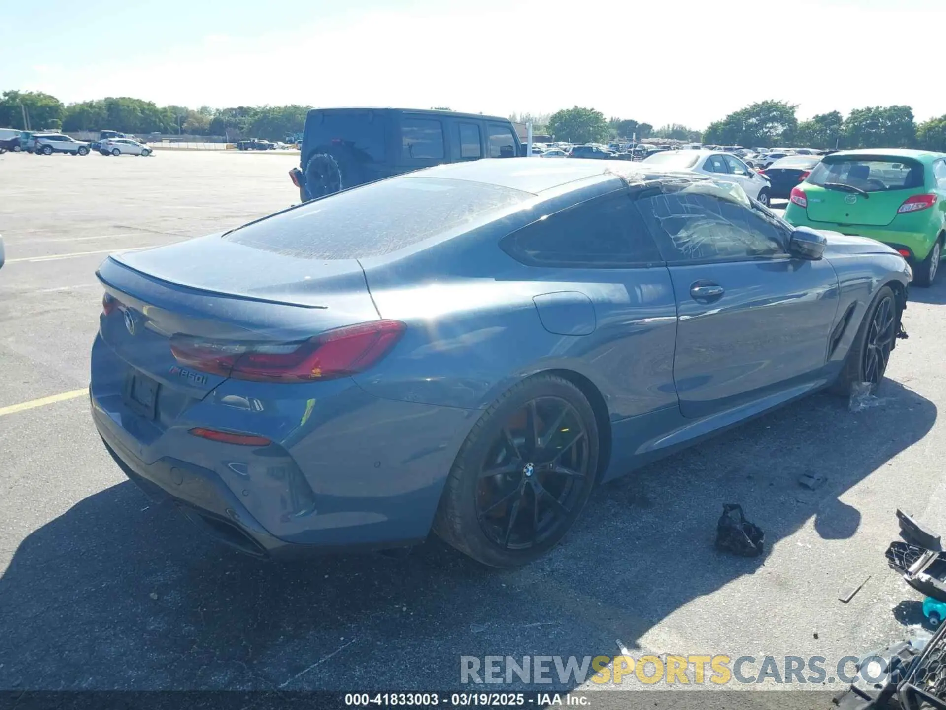 4 Photograph of a damaged car WBABC4C50KBU96114 BMW M850I 2019