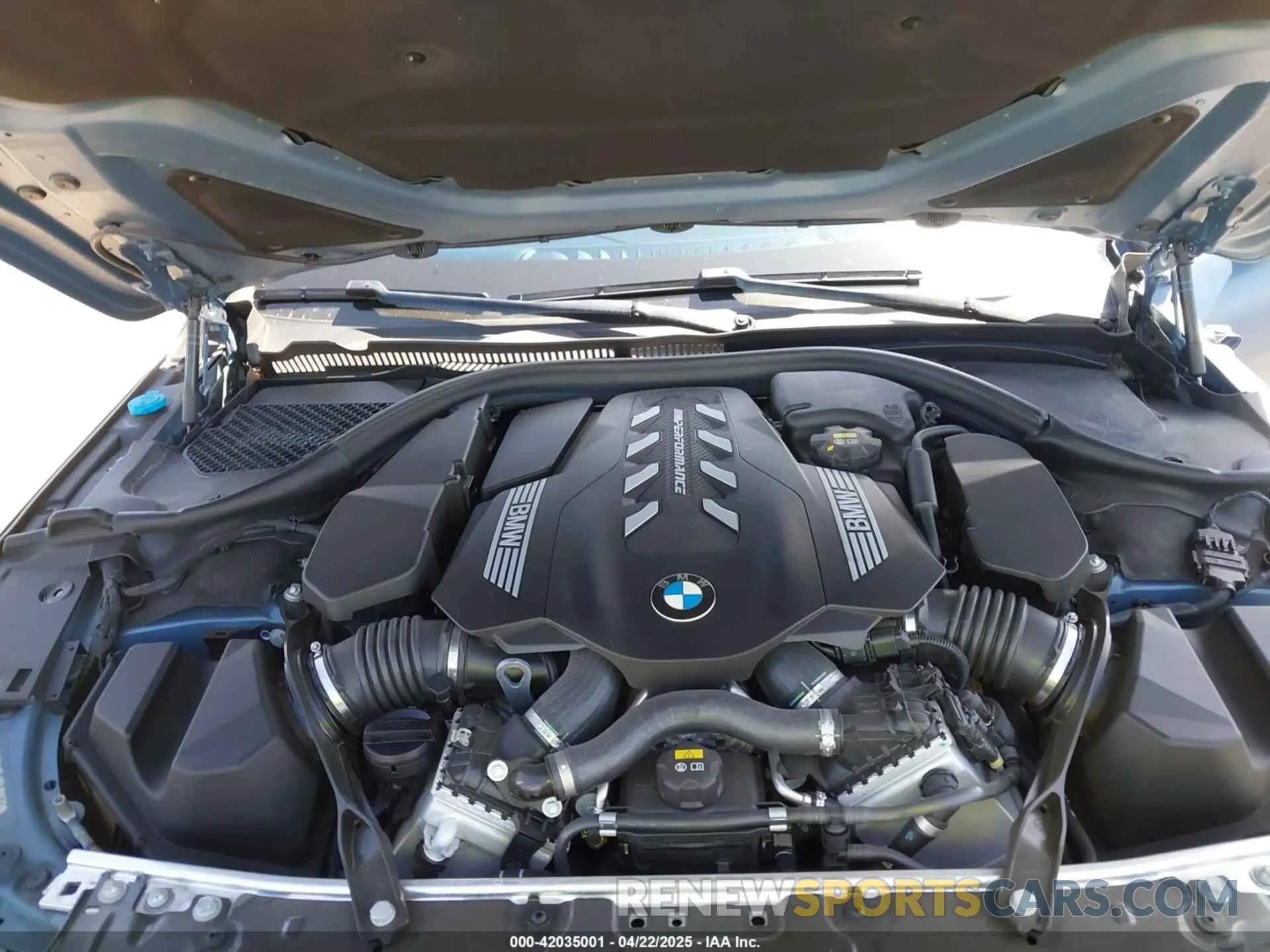 10 Photograph of a damaged car WBABC4C54KBU96620 BMW M850I 2019