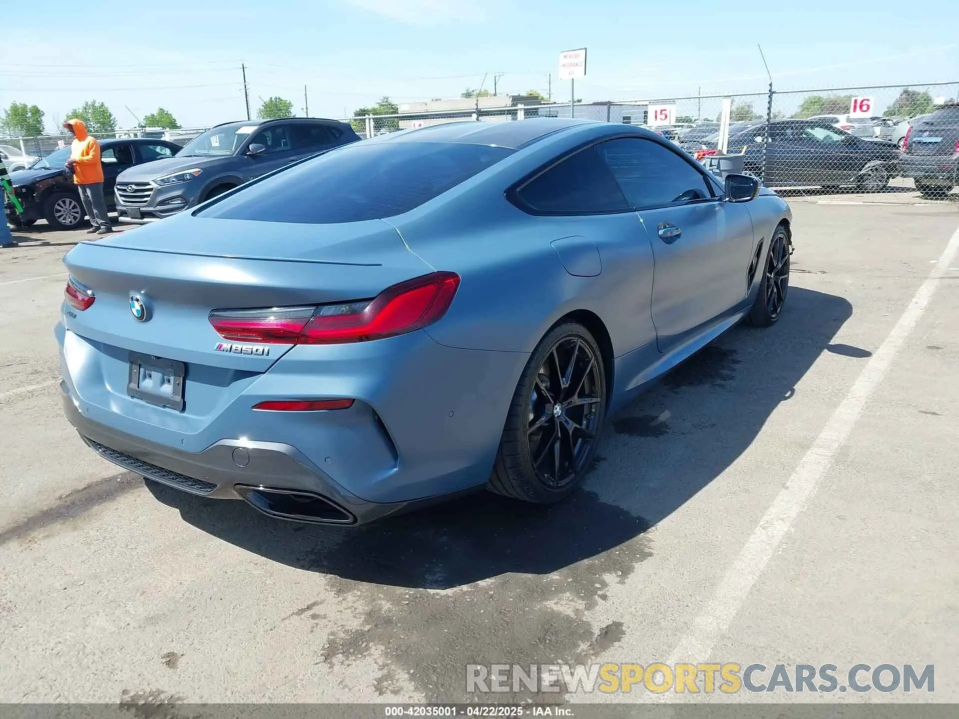 4 Photograph of a damaged car WBABC4C54KBU96620 BMW M850I 2019