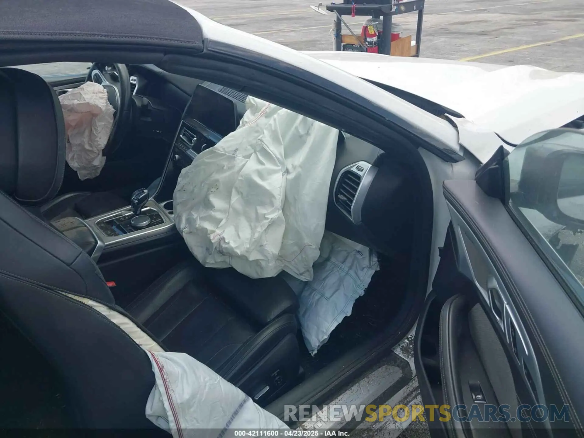 5 Photograph of a damaged car WBAFY4C5XKBX39317 BMW M850I 2019