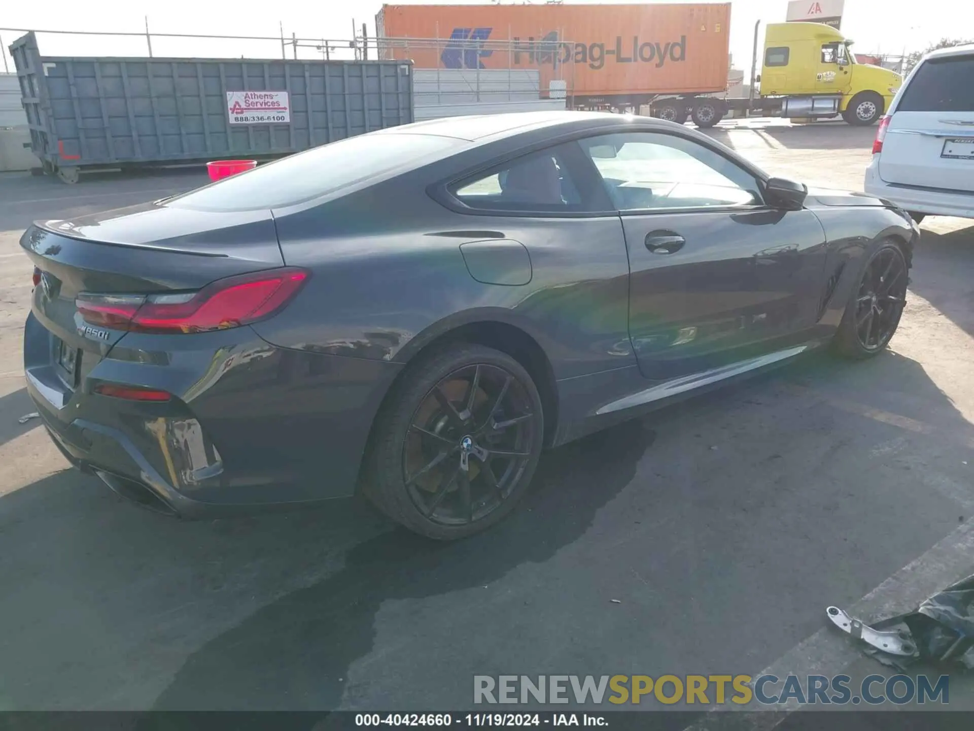 4 Photograph of a damaged car WBABC4C03NCH63509 BMW M850I 2022