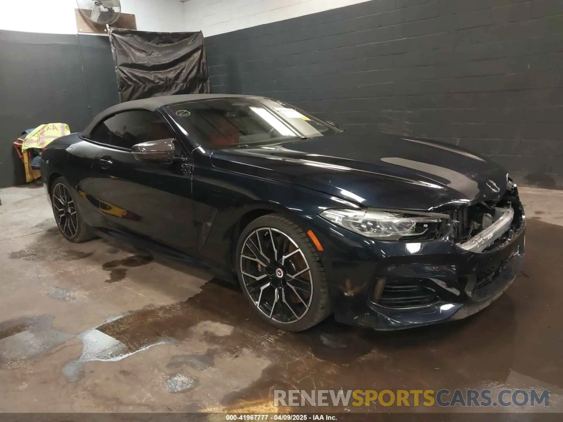 1 Photograph of a damaged car WBAFY4C01PCM52812 BMW M850I 2023