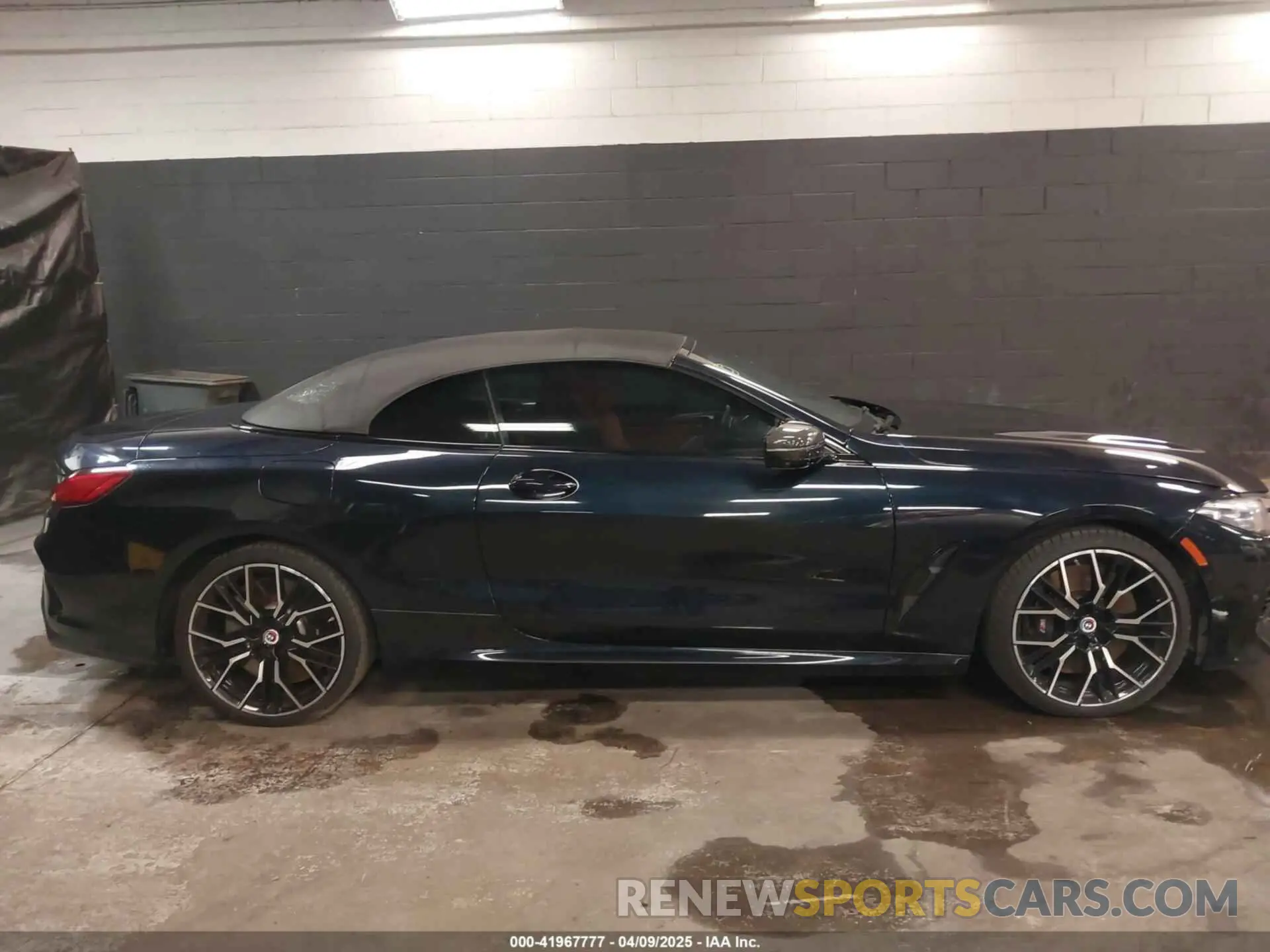 13 Photograph of a damaged car WBAFY4C01PCM52812 BMW M850I 2023
