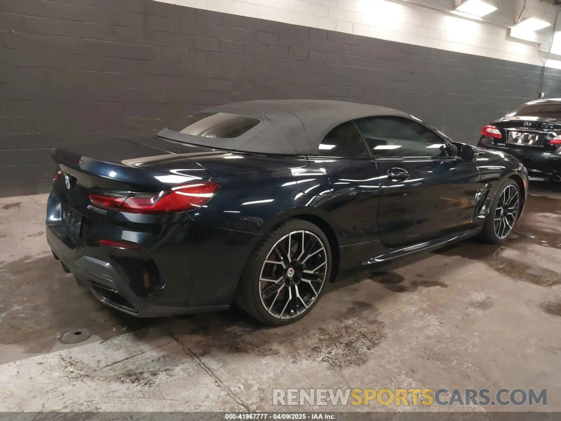 4 Photograph of a damaged car WBAFY4C01PCM52812 BMW M850I 2023