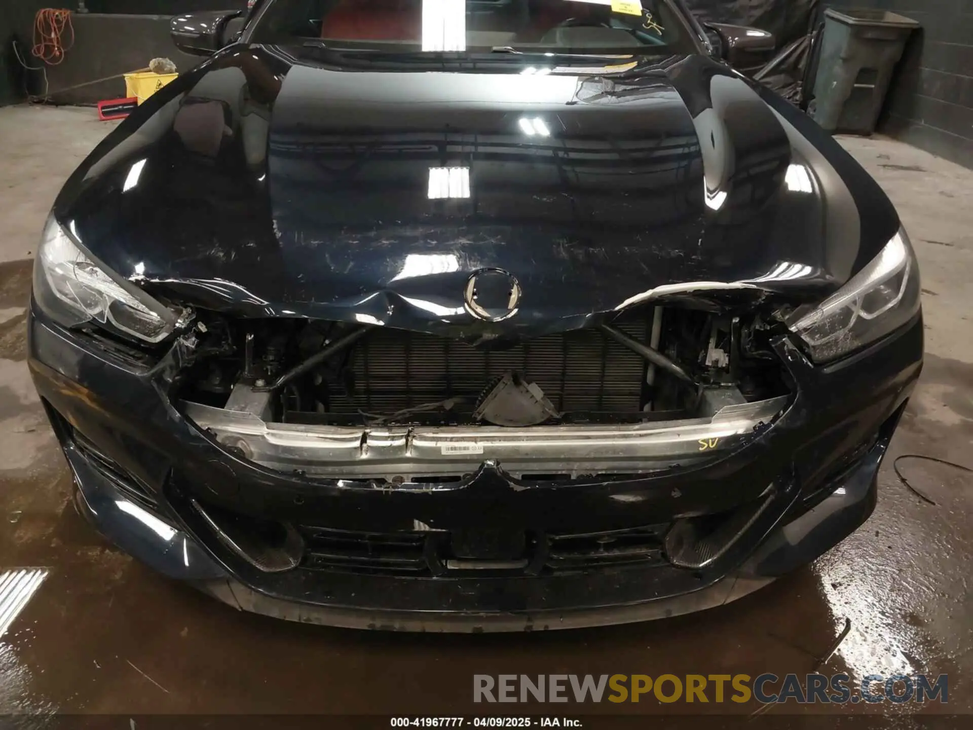 6 Photograph of a damaged car WBAFY4C01PCM52812 BMW M850I 2023