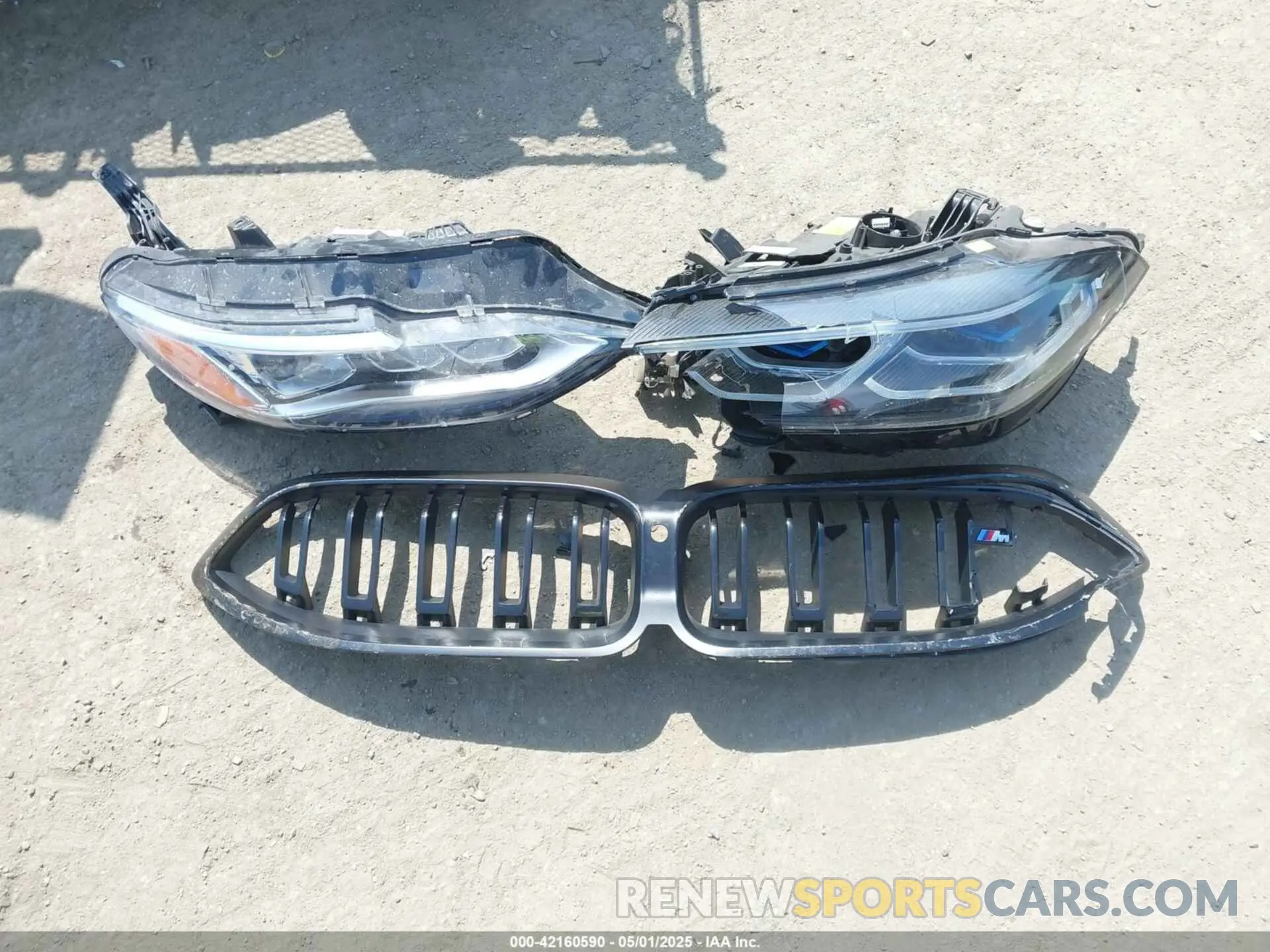 12 Photograph of a damaged car WBAFY4C07PCK10123 BMW M850I 2023