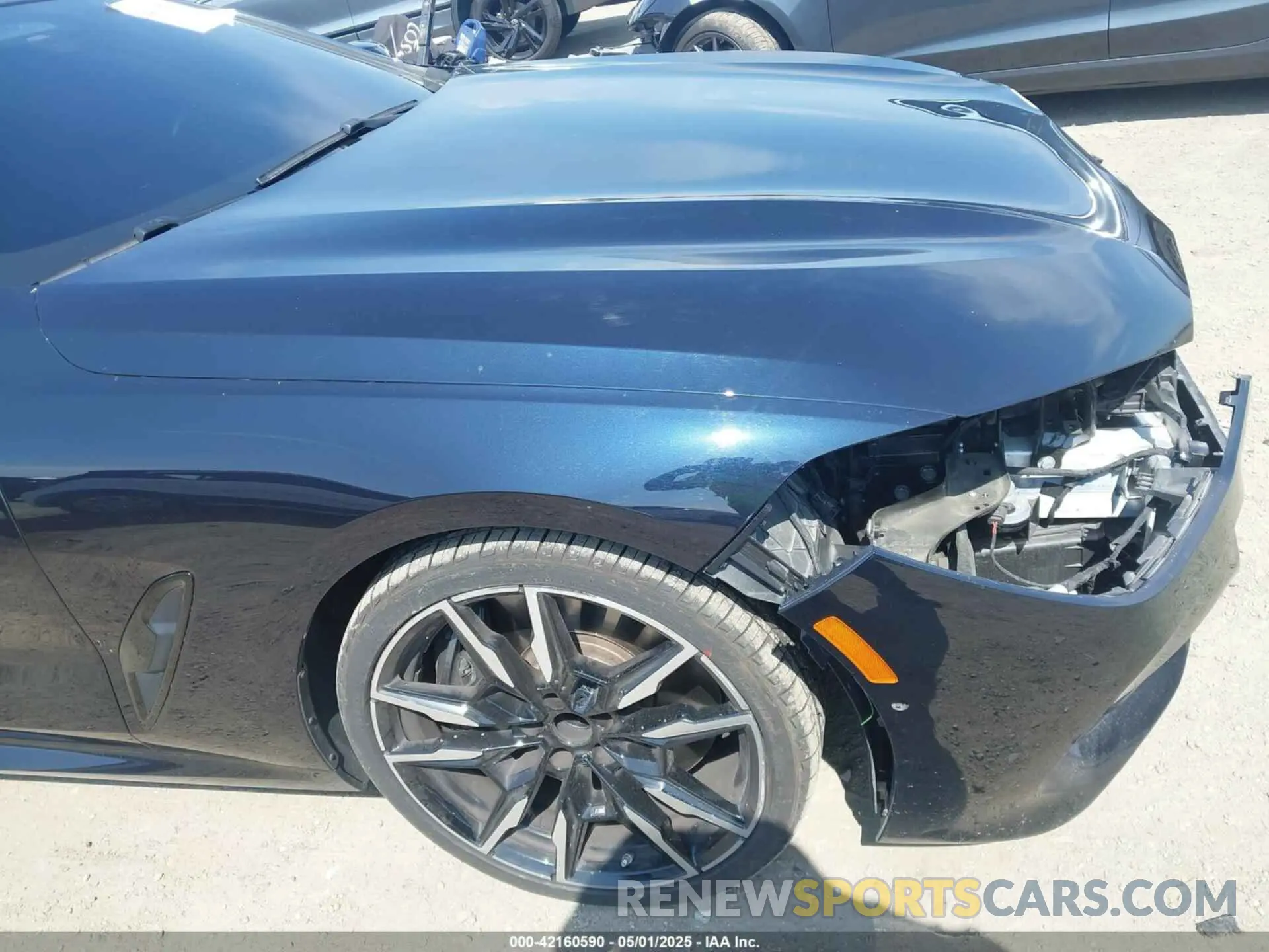 18 Photograph of a damaged car WBAFY4C07PCK10123 BMW M850I 2023