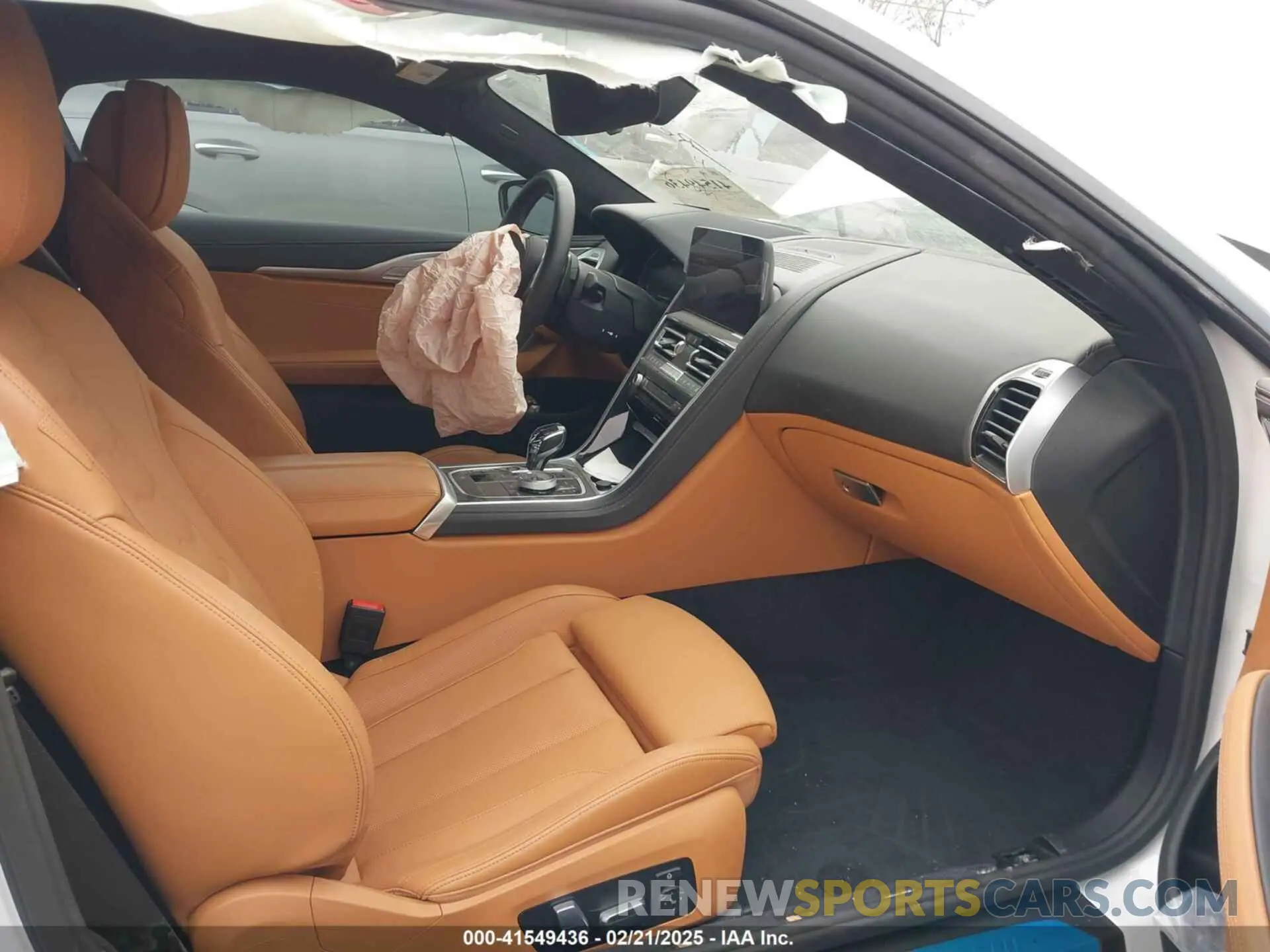 5 Photograph of a damaged car WBABC4C0XRCR16762 BMW M850I 2024