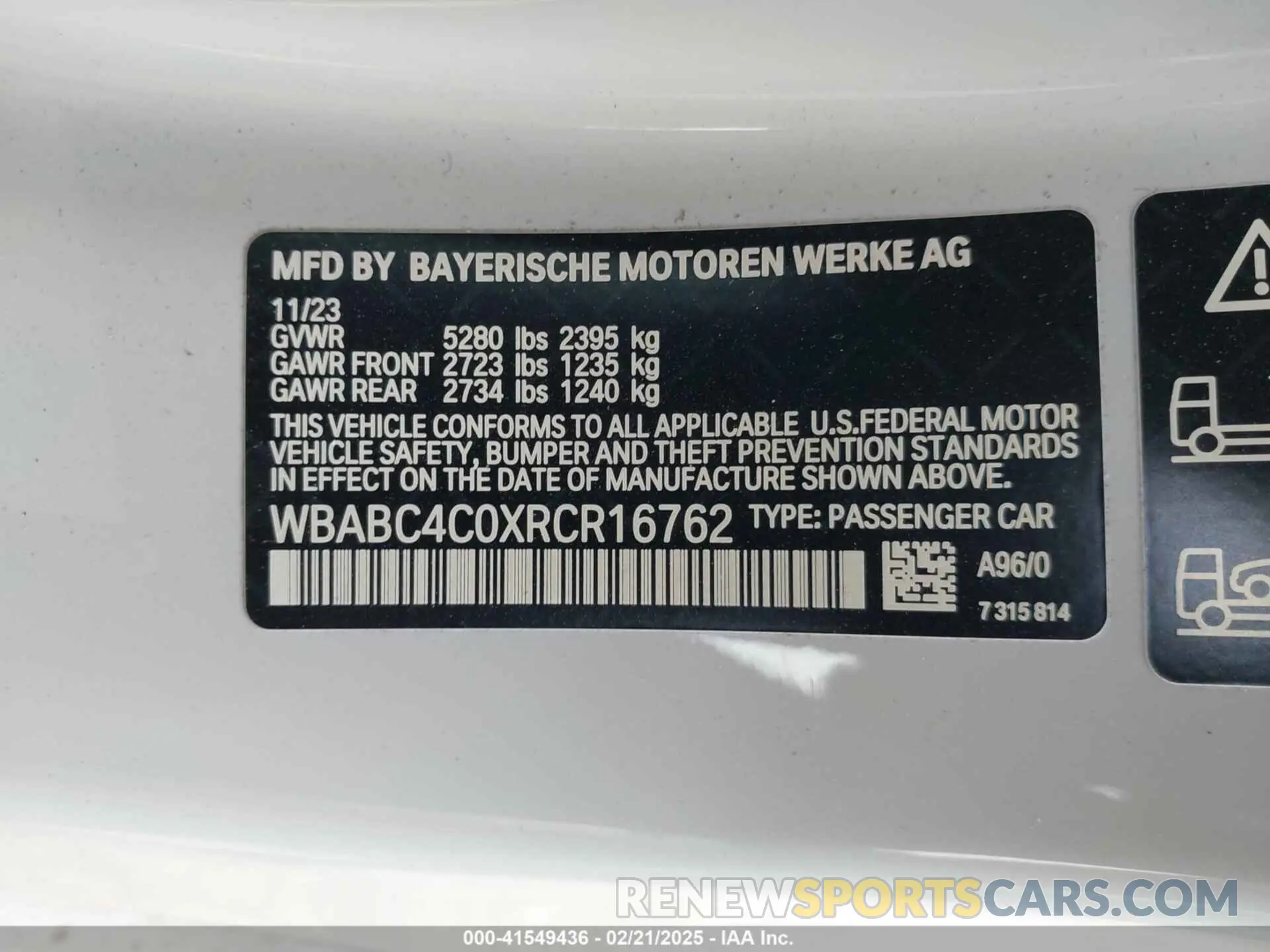 9 Photograph of a damaged car WBABC4C0XRCR16762 BMW M850I 2024