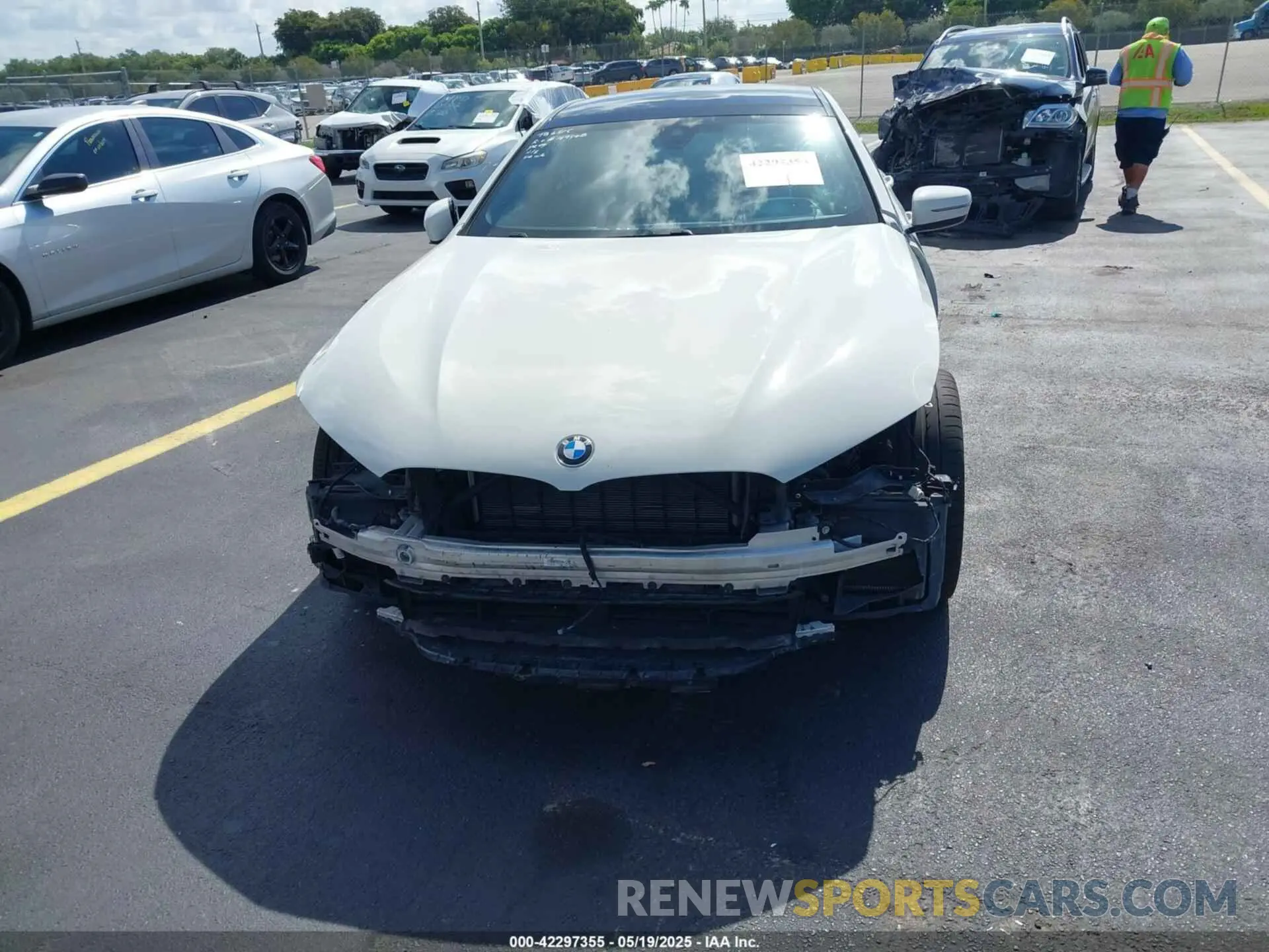 18 Photograph of a damaged car WBAGV8C01LCD46815 BMW M850I GTAN COUPE 2020