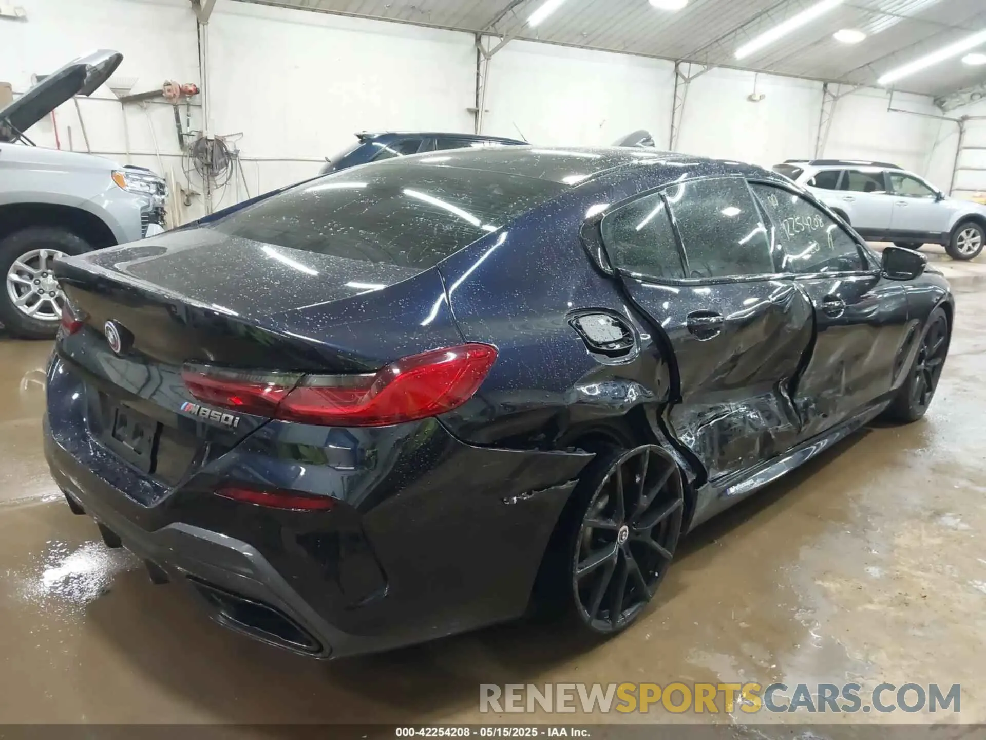 4 Photograph of a damaged car WBAGV8C02LCD68211 BMW M850I GTAN COUPE 2020