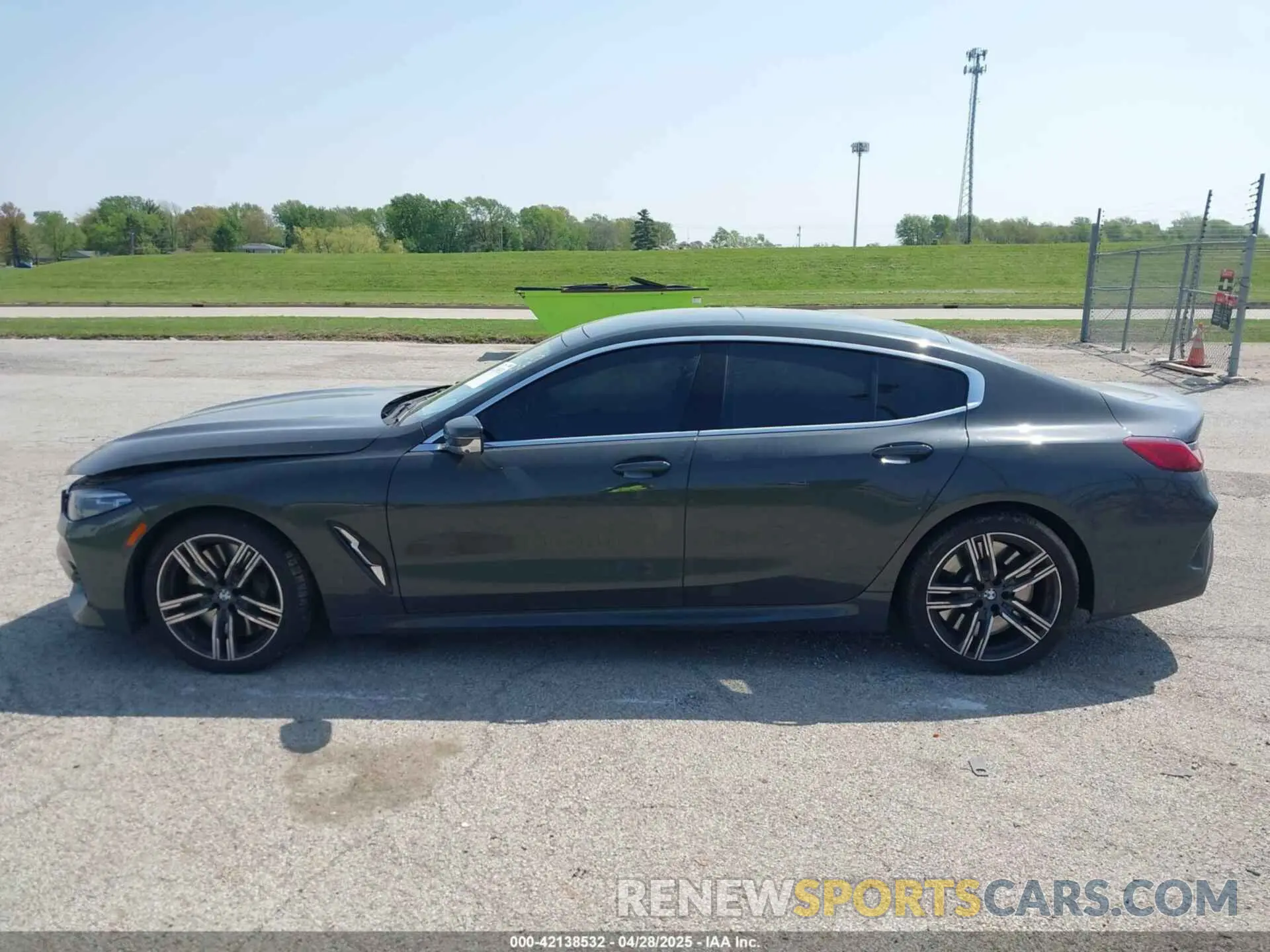 14 Photograph of a damaged car WBAGV8C04MCE93308 BMW M850I GTAN COUPE 2021