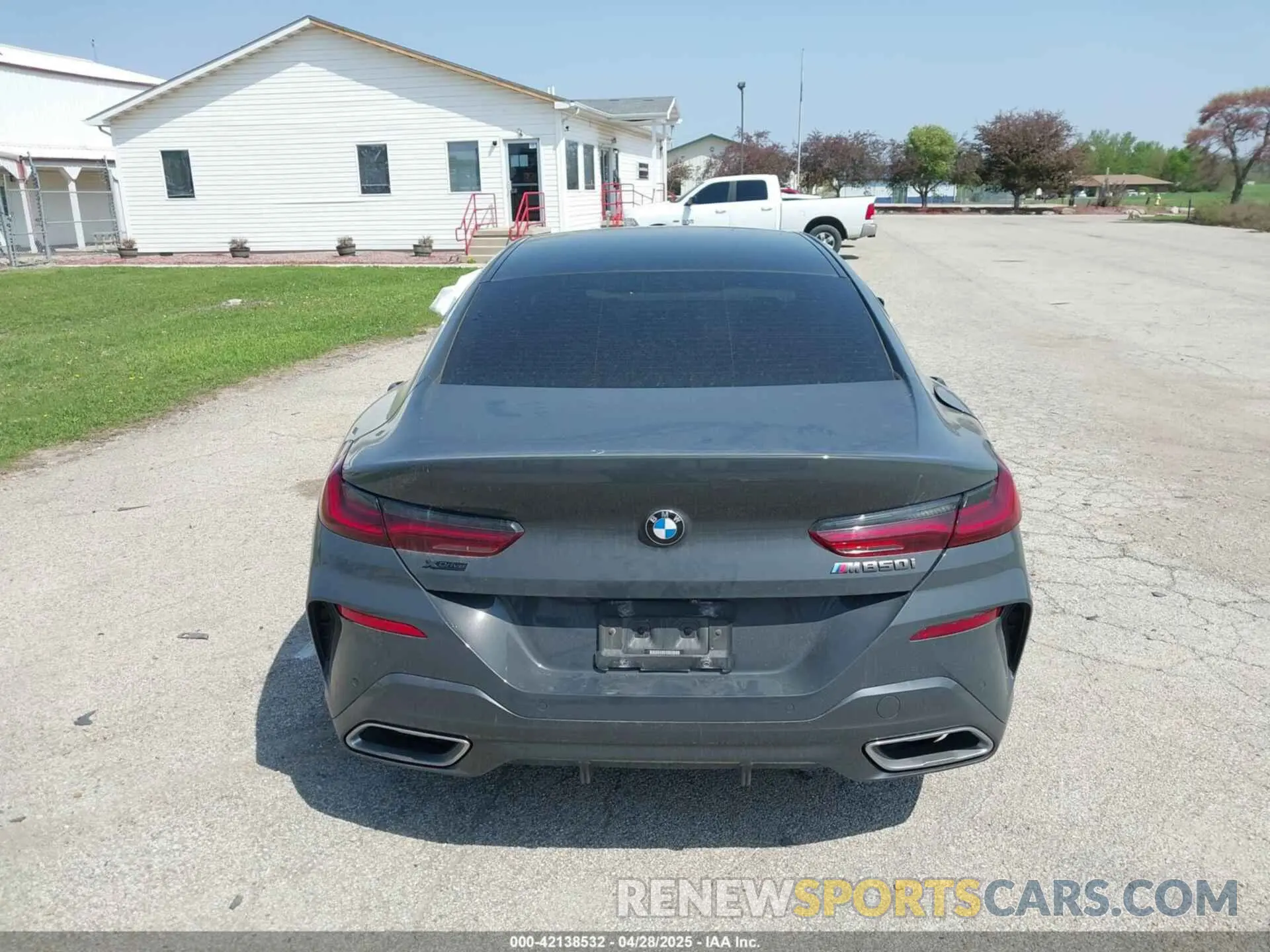 16 Photograph of a damaged car WBAGV8C04MCE93308 BMW M850I GTAN COUPE 2021