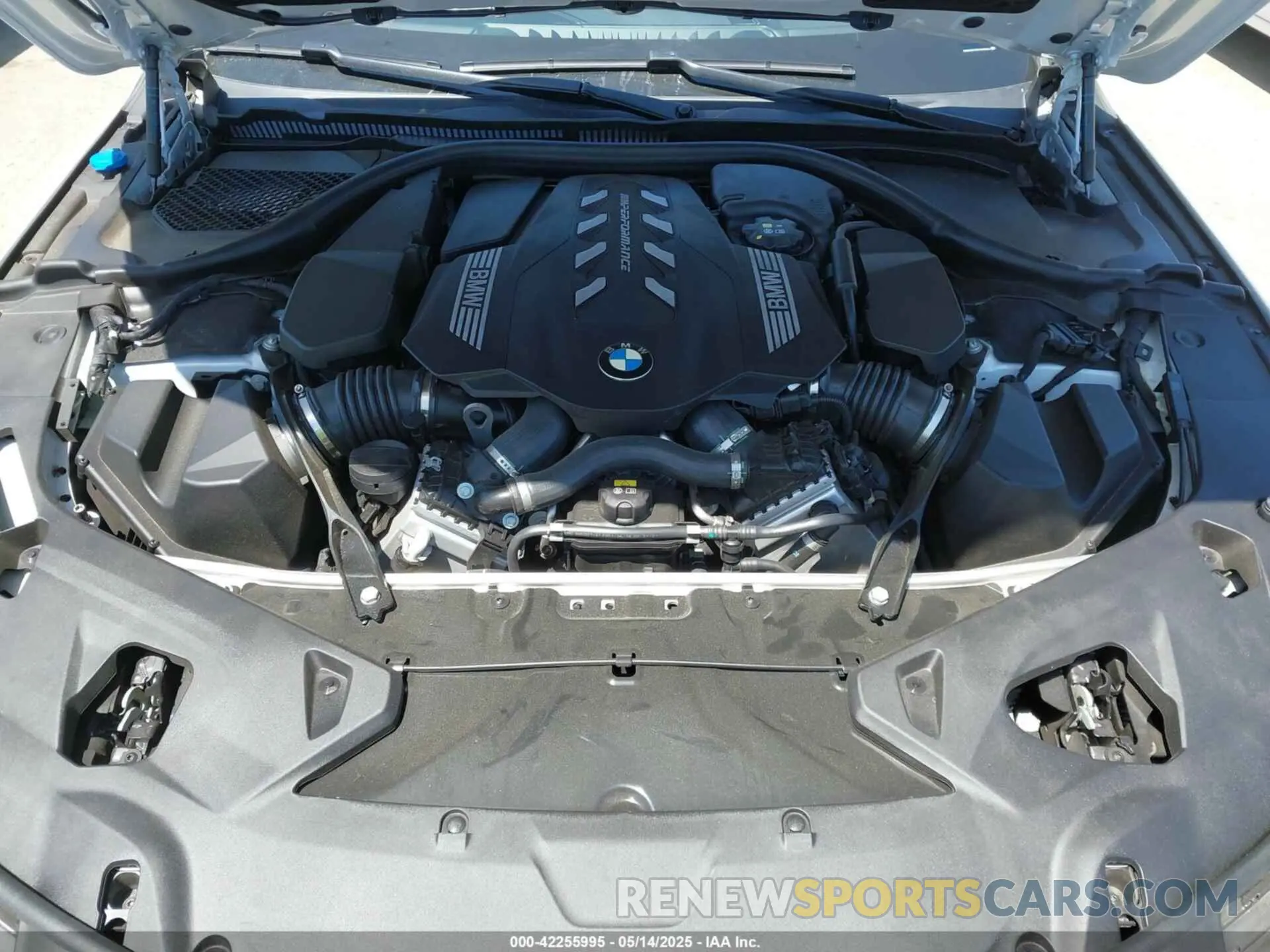 10 Photograph of a damaged car WBAGV8C02NCH87808 BMW M850I GTAN COUPE 2022