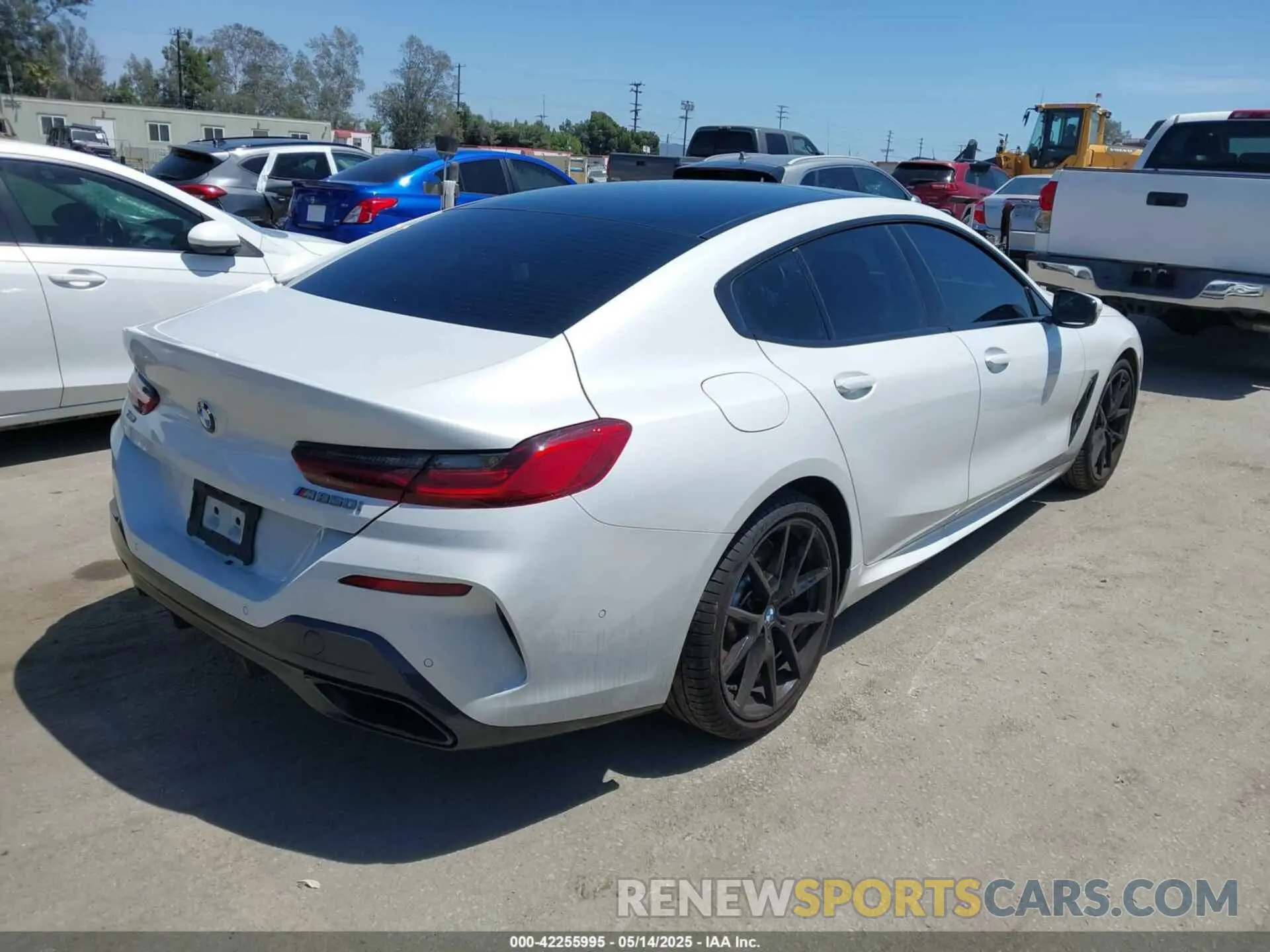 4 Photograph of a damaged car WBAGV8C02NCH87808 BMW M850I GTAN COUPE 2022