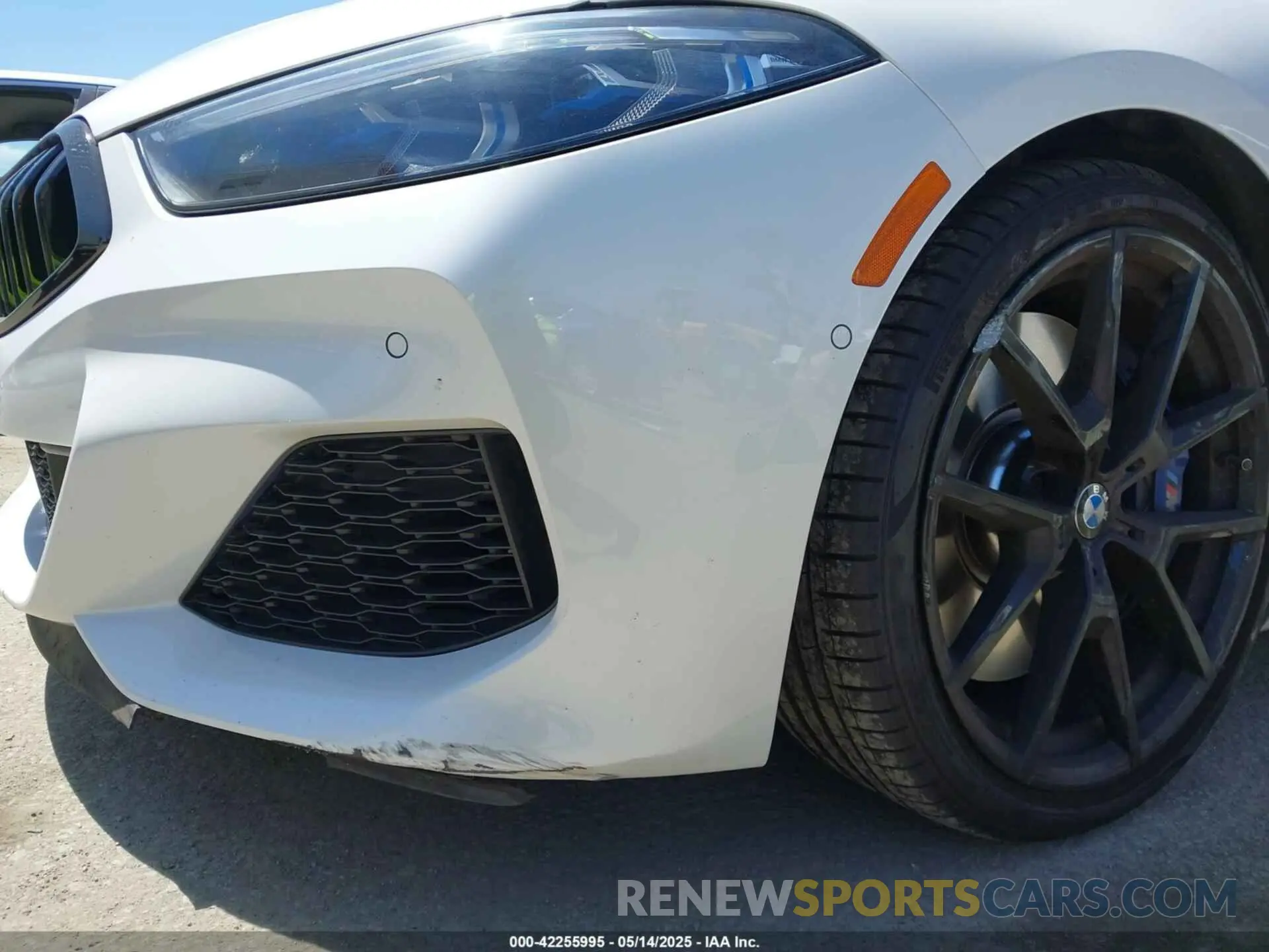 6 Photograph of a damaged car WBAGV8C02NCH87808 BMW M850I GTAN COUPE 2022