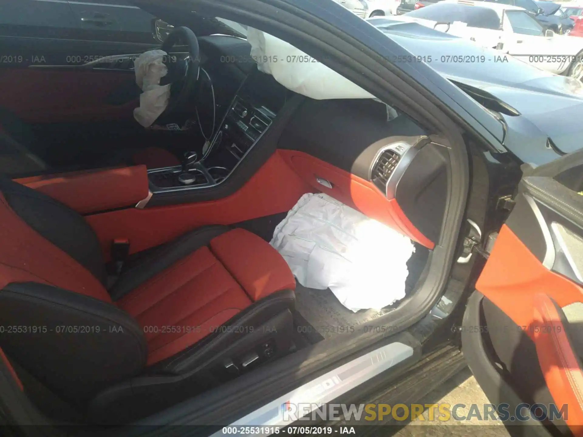 5 Photograph of a damaged car WBABC4C52KBU95451 BMW M850XI 2019