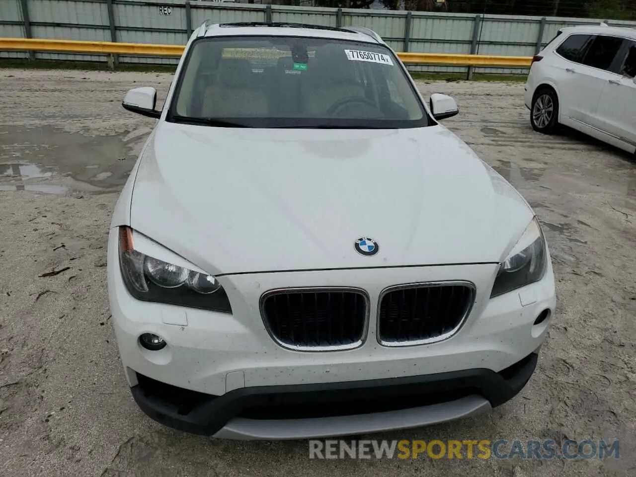5 Photograph of a damaged car WBAVL1C52EVY23501 BMW X1 2014