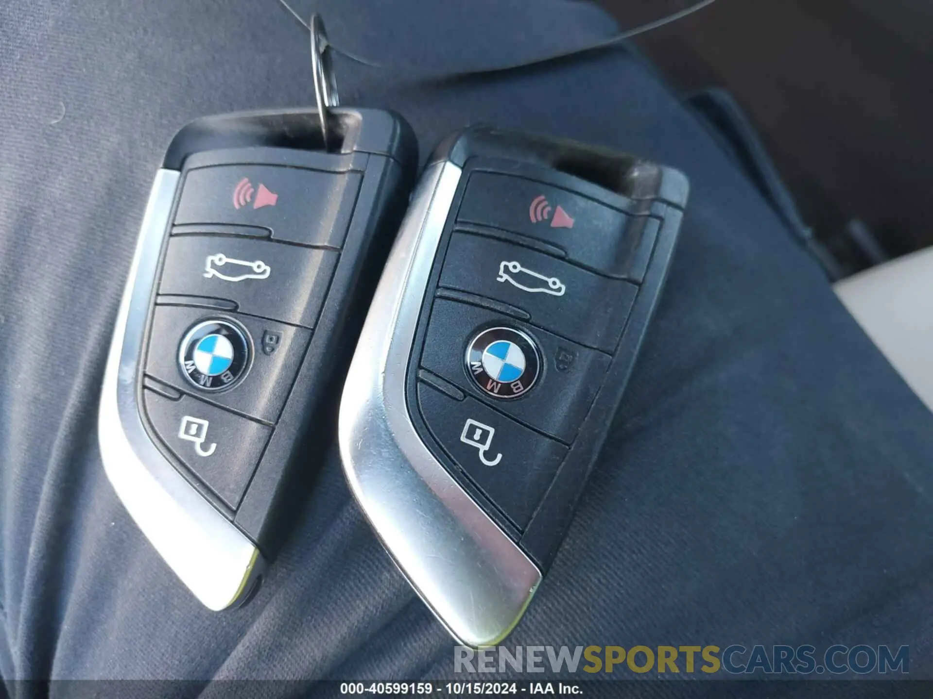 11 Photograph of a damaged car WBXHT3C51K5L90585 BMW X1 2019