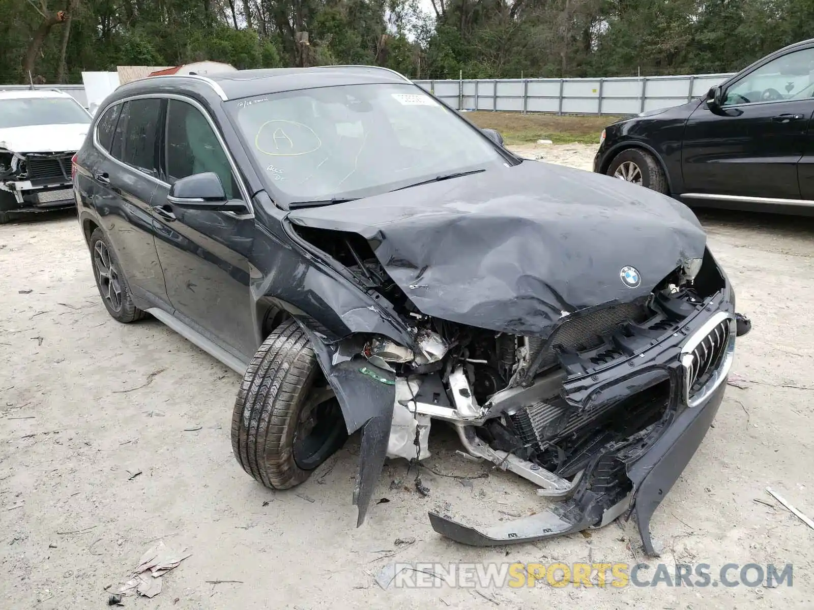 1 Photograph of a damaged car WBXHT3C52K3H36691 BMW X1 2019