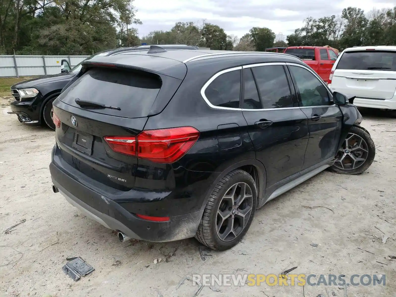 4 Photograph of a damaged car WBXHT3C52K3H36691 BMW X1 2019