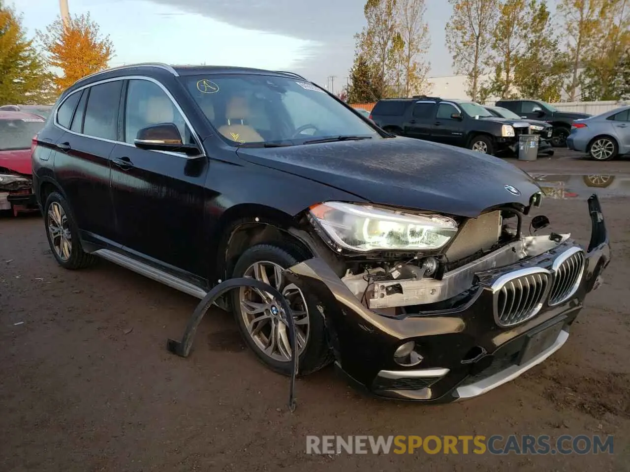 1 Photograph of a damaged car WBXHT3C52K5L38981 BMW X1 2019