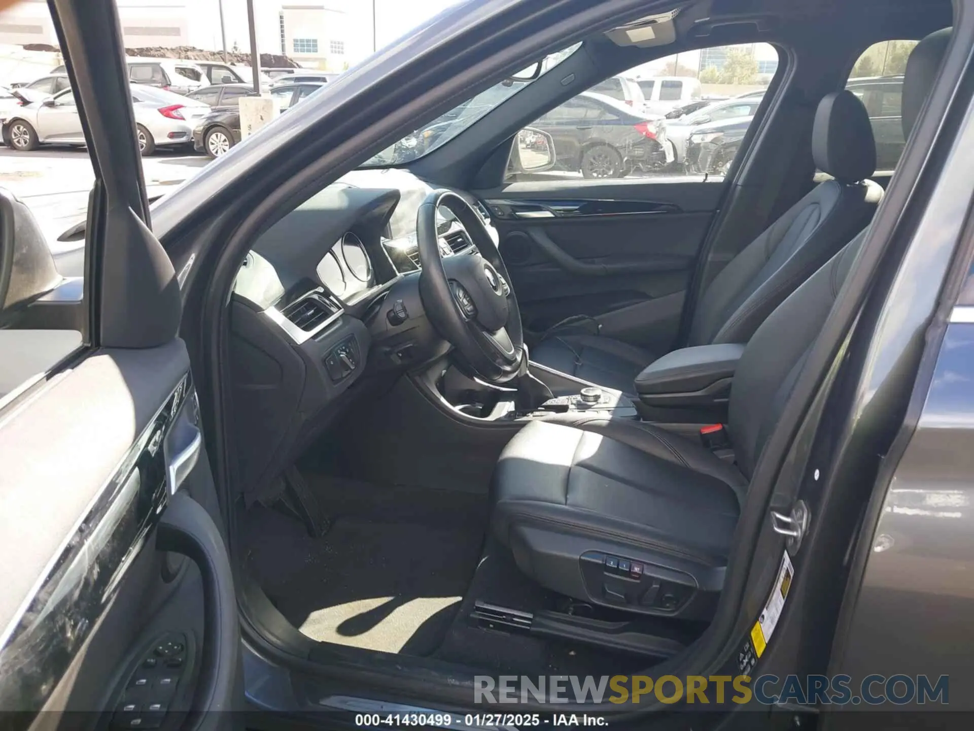 5 Photograph of a damaged car WBXHT3C52K5L89445 BMW X1 2019