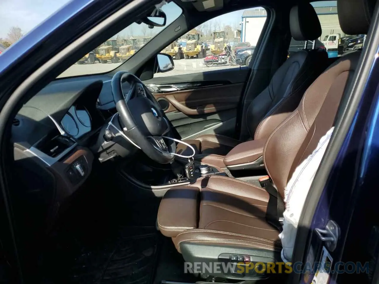 7 Photograph of a damaged car WBXHT3C52K5L90949 BMW X1 2019