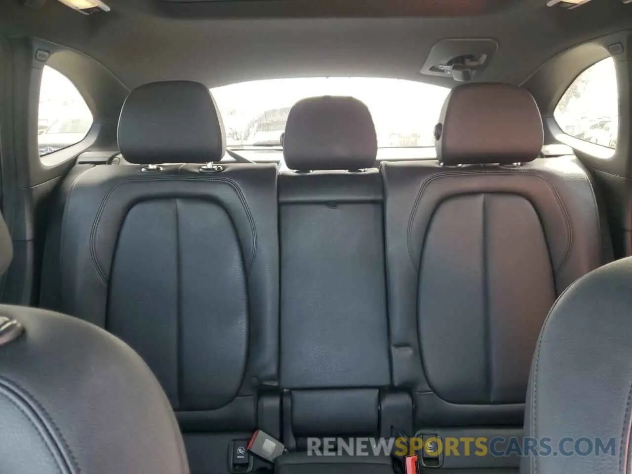 10 Photograph of a damaged car WBXHT3C52K5N23533 BMW X1 2019