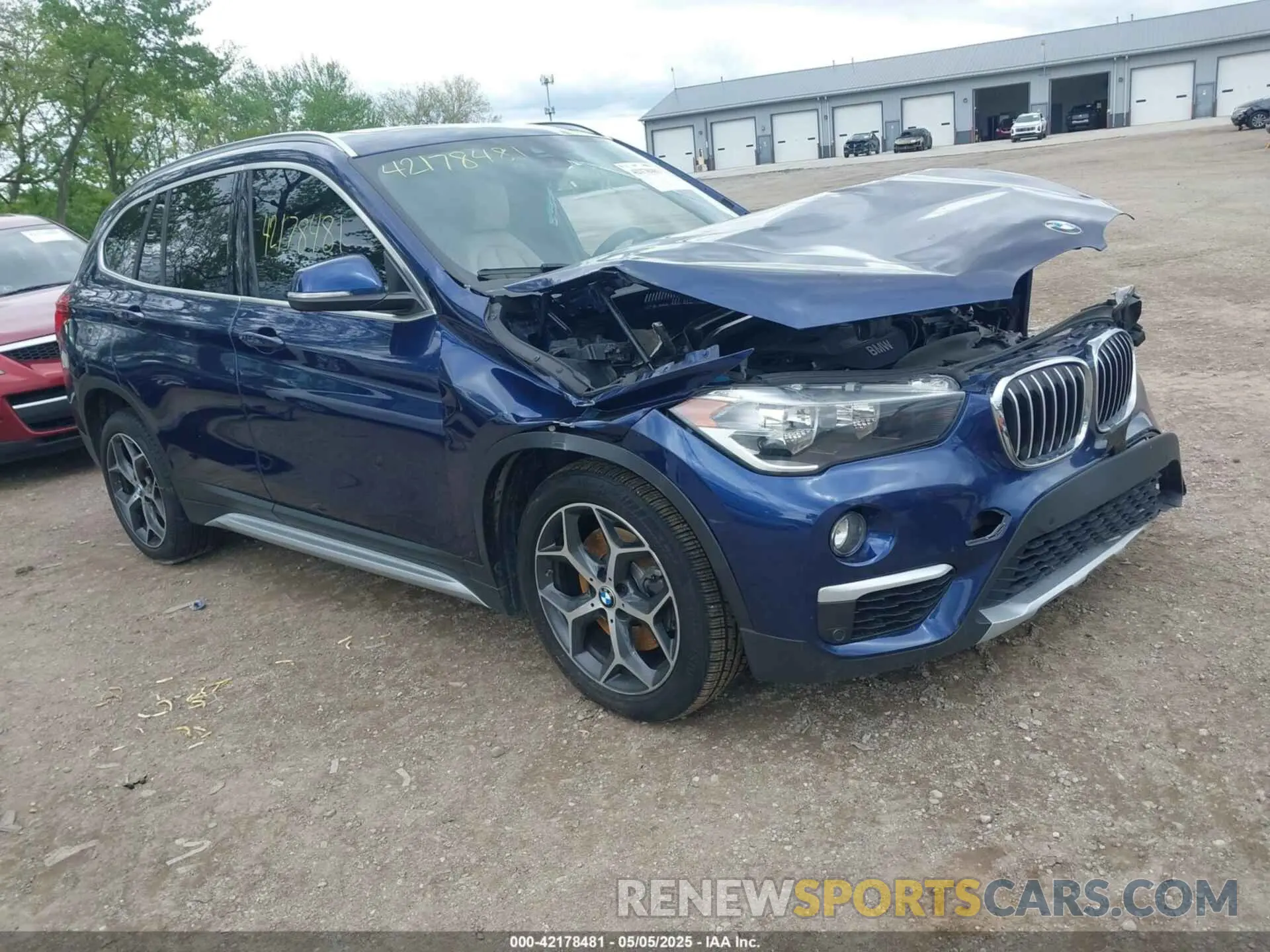 1 Photograph of a damaged car WBXHT3C53K3H35405 BMW X1 2019