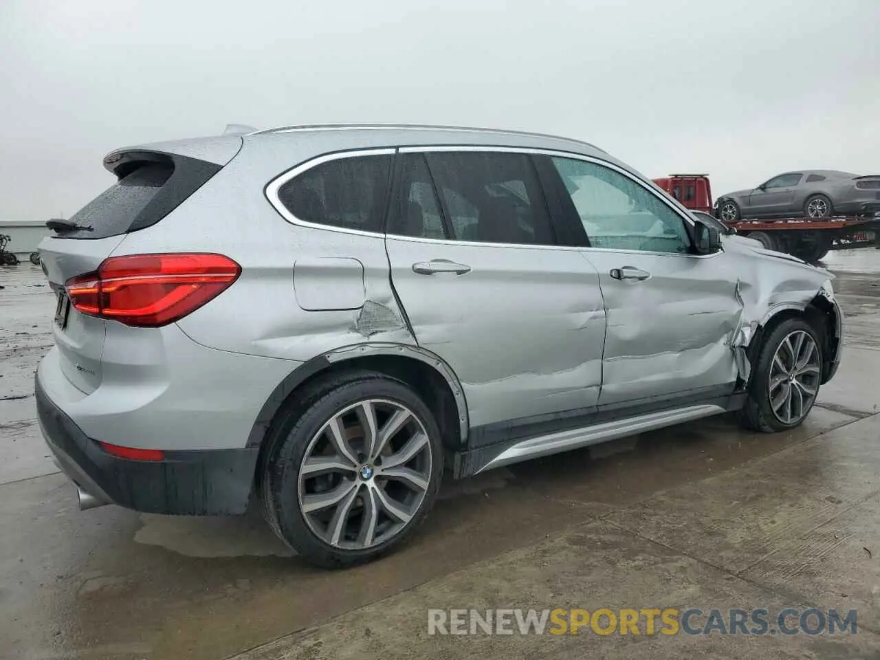 3 Photograph of a damaged car WBXHT3C53K3H36196 BMW X1 2019