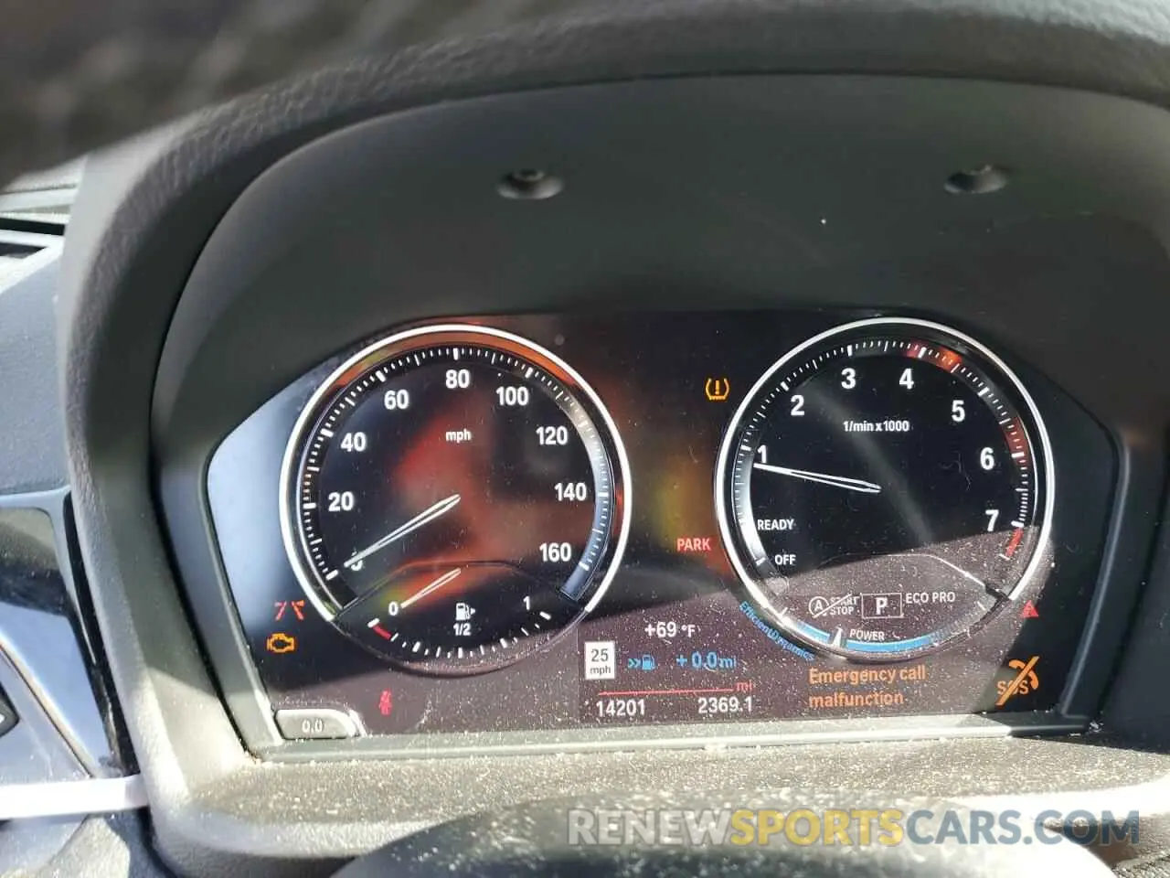 9 Photograph of a damaged car WBXHT3C53K5L35670 BMW X1 2019