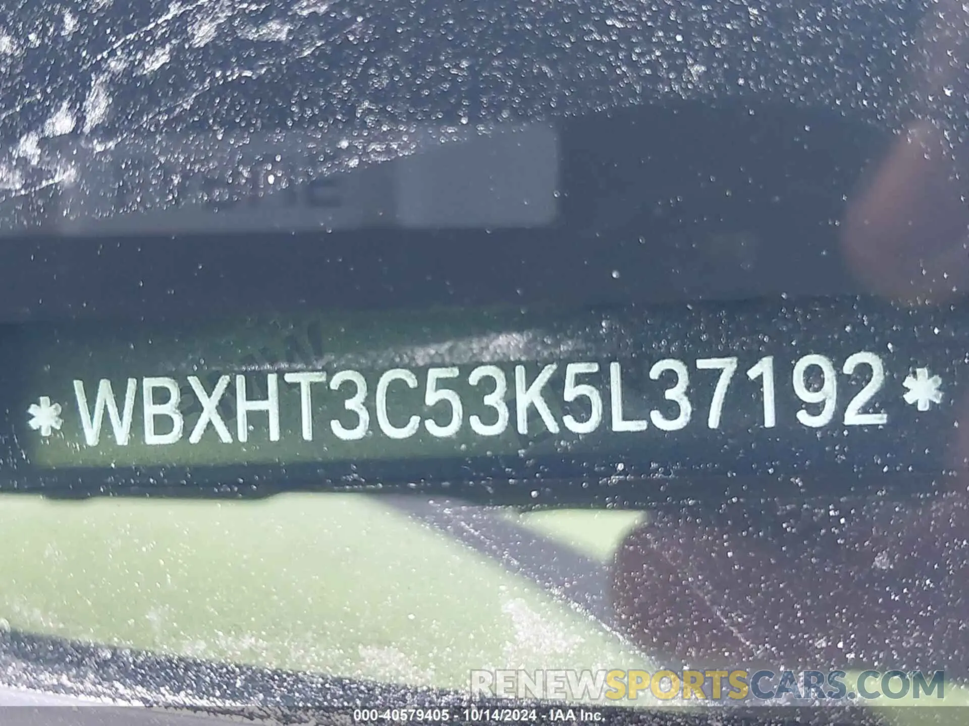 9 Photograph of a damaged car WBXHT3C53K5L37192 BMW X1 2019