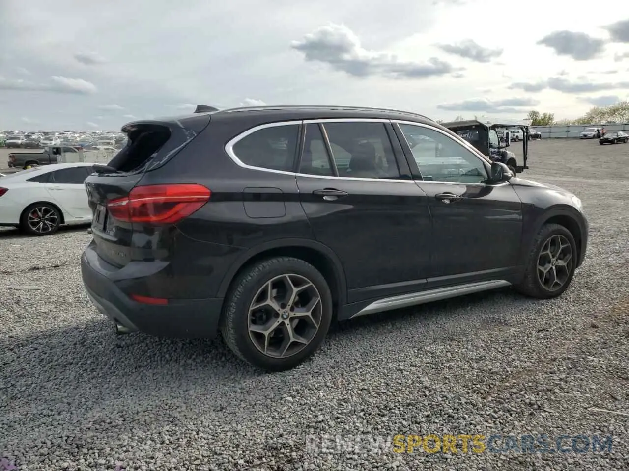 3 Photograph of a damaged car WBXHT3C53K5N27090 BMW X1 2019